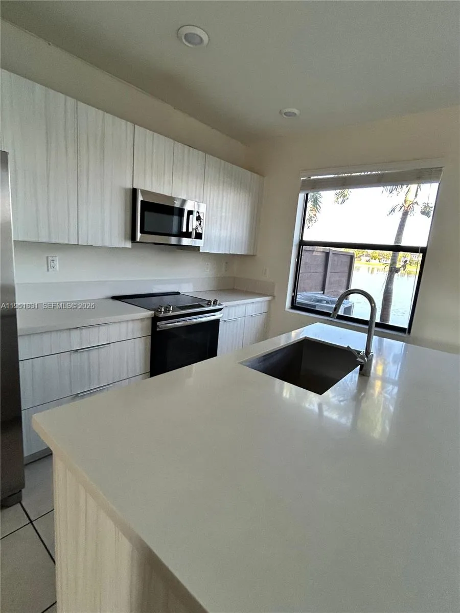 9113 Nw 159th St 9113, Miami Lakes, Florida 33018, Miami Lakes, Florida 33018, 3 Bedrooms Bedrooms, ,2 BathroomsBathrooms,Residential Lease,For Rent,9113 Nw 159th St 9113, Miami Lakes, Florida 33018,A11951831