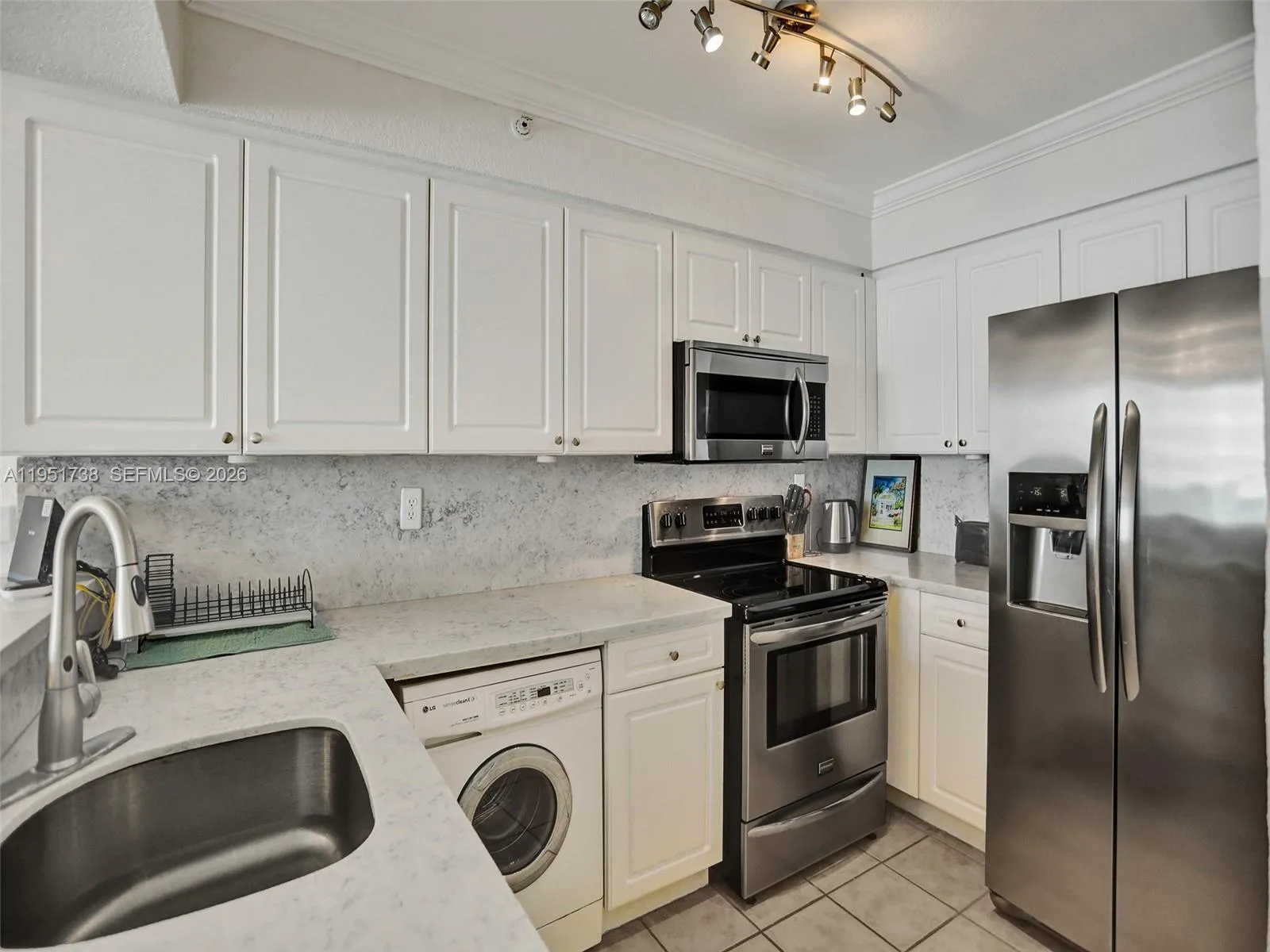 2501 S Ocean Dr 505, Hollywood, Florida 33019, Hollywood, Florida 33019, ,1 BathroomBathrooms,Residential,For Sale,2501 S Ocean Dr 505, Hollywood, Florida 33019,A11951738