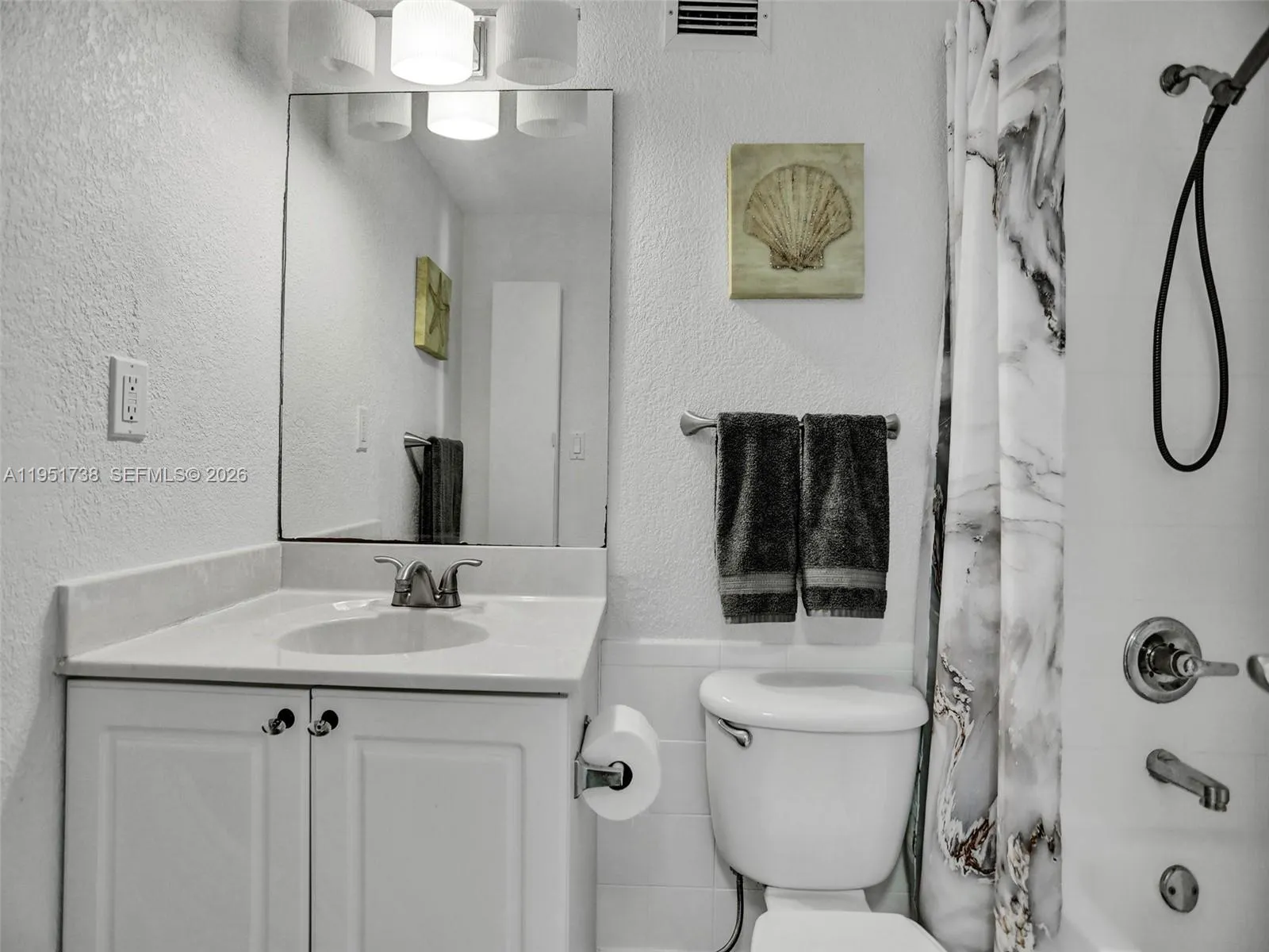 2501 S Ocean Dr 505, Hollywood, Florida 33019, Hollywood, Florida 33019, ,1 BathroomBathrooms,Residential,For Sale,2501 S Ocean Dr 505, Hollywood, Florida 33019,A11951738