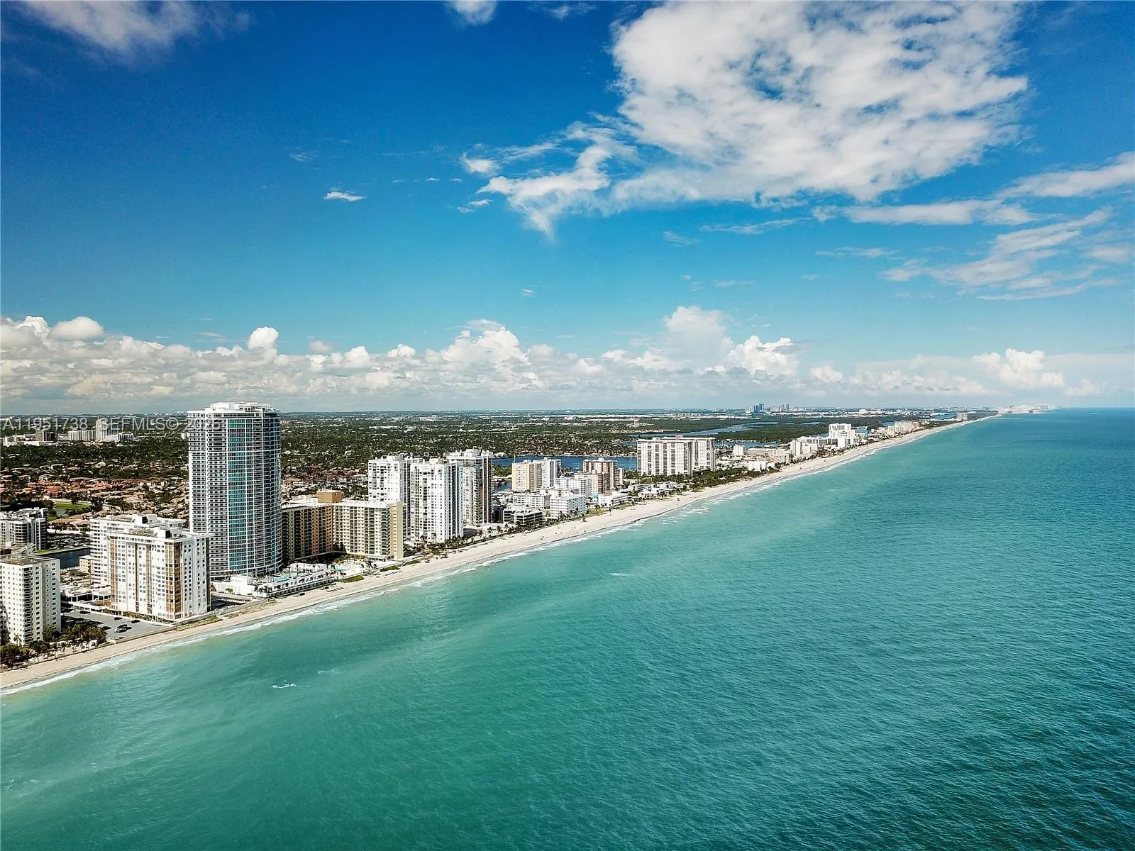 2501 S Ocean Dr 505, Hollywood, Florida 33019, Hollywood, Florida 33019, ,1 BathroomBathrooms,Residential,For Sale,2501 S Ocean Dr 505, Hollywood, Florida 33019,A11951738