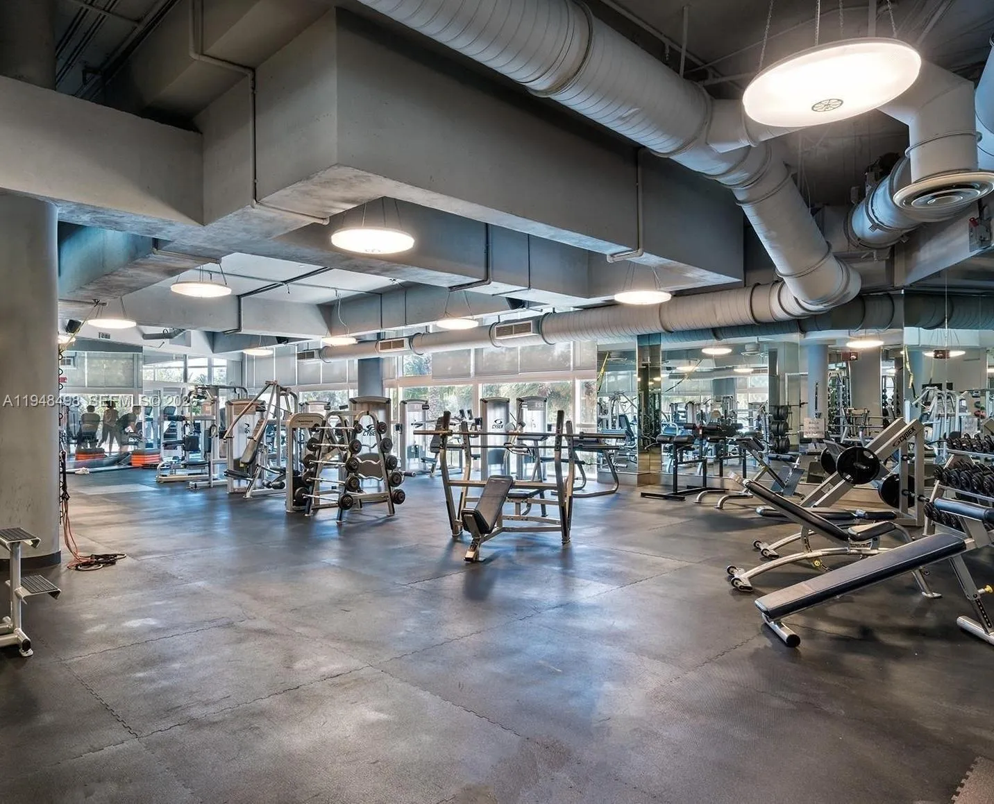 50 S Pointe Dr Twn2, Miami Beach, Florida 33139, Miami Beach, Florida 33139, 4 Bedrooms Bedrooms, ,4 BathroomsBathrooms,Residential Lease,For Rent,50 S Pointe Dr Twn2, Miami Beach, Florida 33139,A11948498