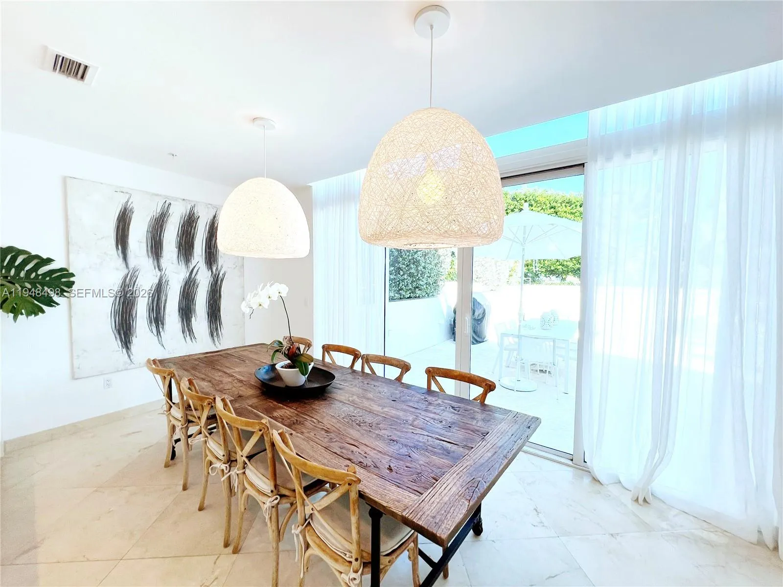 50 S Pointe Dr Twn2, Miami Beach, Florida 33139, Miami Beach, Florida 33139, 4 Bedrooms Bedrooms, ,4 BathroomsBathrooms,Residential Lease,For Rent,50 S Pointe Dr Twn2, Miami Beach, Florida 33139,A11948498