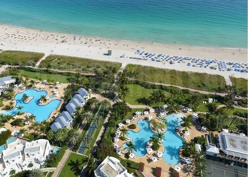 50 S Pointe Dr Twn2, Miami Beach, Florida 33139, Miami Beach, Florida 33139, 4 Bedrooms Bedrooms, ,4 BathroomsBathrooms,Residential Lease,For Rent,50 S Pointe Dr Twn2, Miami Beach, Florida 33139,A11948498