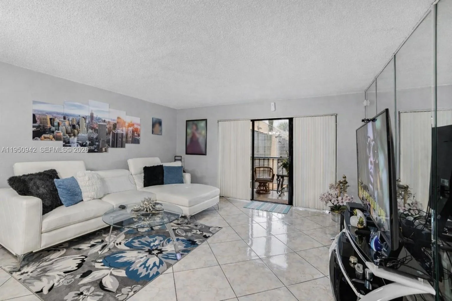 8415 Sw 107th Ave 323w, Miami, Florida 33173, Miami, Florida 33173, 2 Bedrooms Bedrooms, ,2 BathroomsBathrooms,Residential,For Sale,8415 Sw 107th Ave 323w, Miami, Florida 33173,A11950942