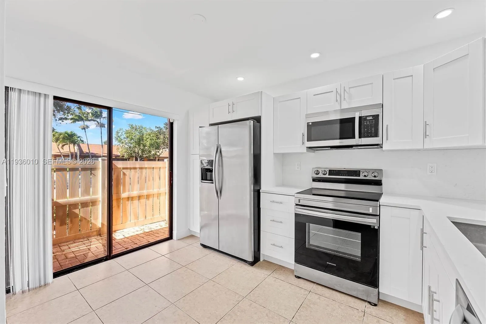 795 Banks Rd, Margate, Florida 33063, Margate, Florida 33063, 2 Bedrooms Bedrooms, ,2 BathroomsBathrooms,Residential,For Sale,795 Banks Rd, Margate, Florida 33063,A11936010