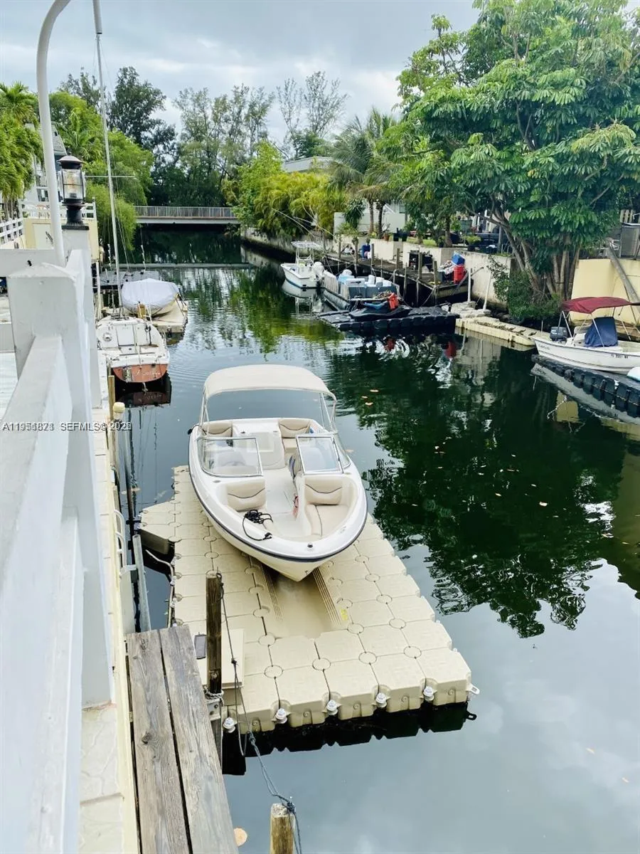 North Miami, Florida 33181, 1 Bedroom Bedrooms, ,1 BathroomBathrooms,Residential,For Sale,A11951871