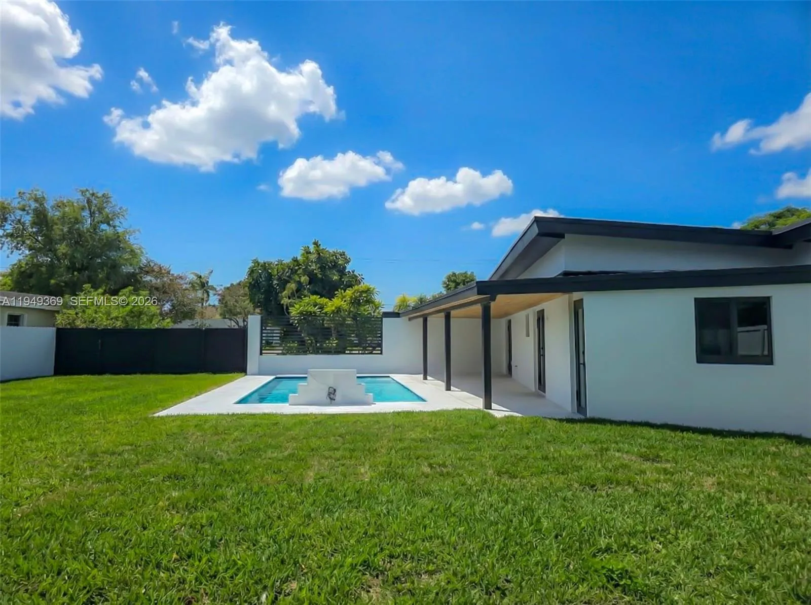 10525 Sw 112th St, Miami, Florida 33176, Miami, Florida 33176, 4 Bedrooms Bedrooms, ,3 BathroomsBathrooms,Residential,For Sale,10525 Sw 112th St, Miami, Florida 33176,A11949369
