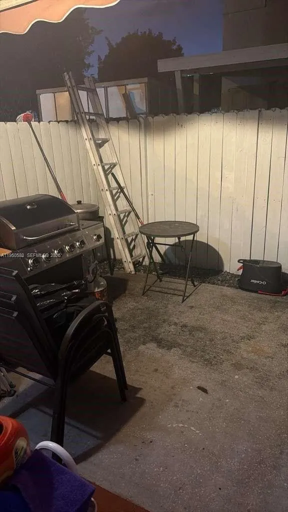 2351 W 74th St 3-101, Hialeah, Florida 33016, Hialeah, Florida 33016, 2 Bedrooms Bedrooms, ,1 BathroomBathrooms,Residential Lease,For Rent,2351 W 74th St 3-101, Hialeah, Florida 33016,A11950583