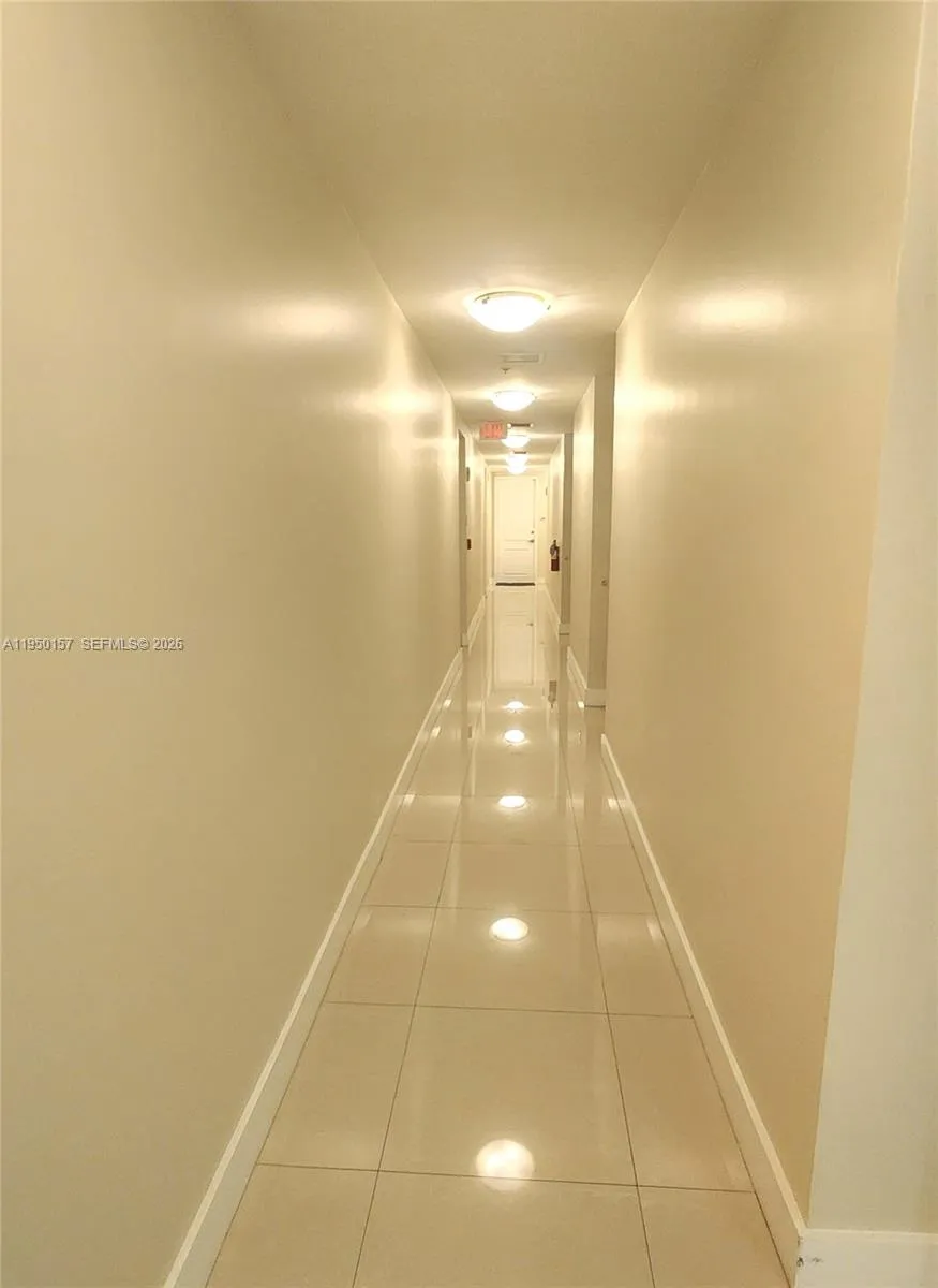 2200 Ne 4th Ave 803, Miami, Florida 33137, Miami, Florida 33137, 1 Bedroom Bedrooms, ,1 BathroomBathrooms,Residential,For Sale,2200 Ne 4th Ave 803, Miami, Florida 33137,A11950157