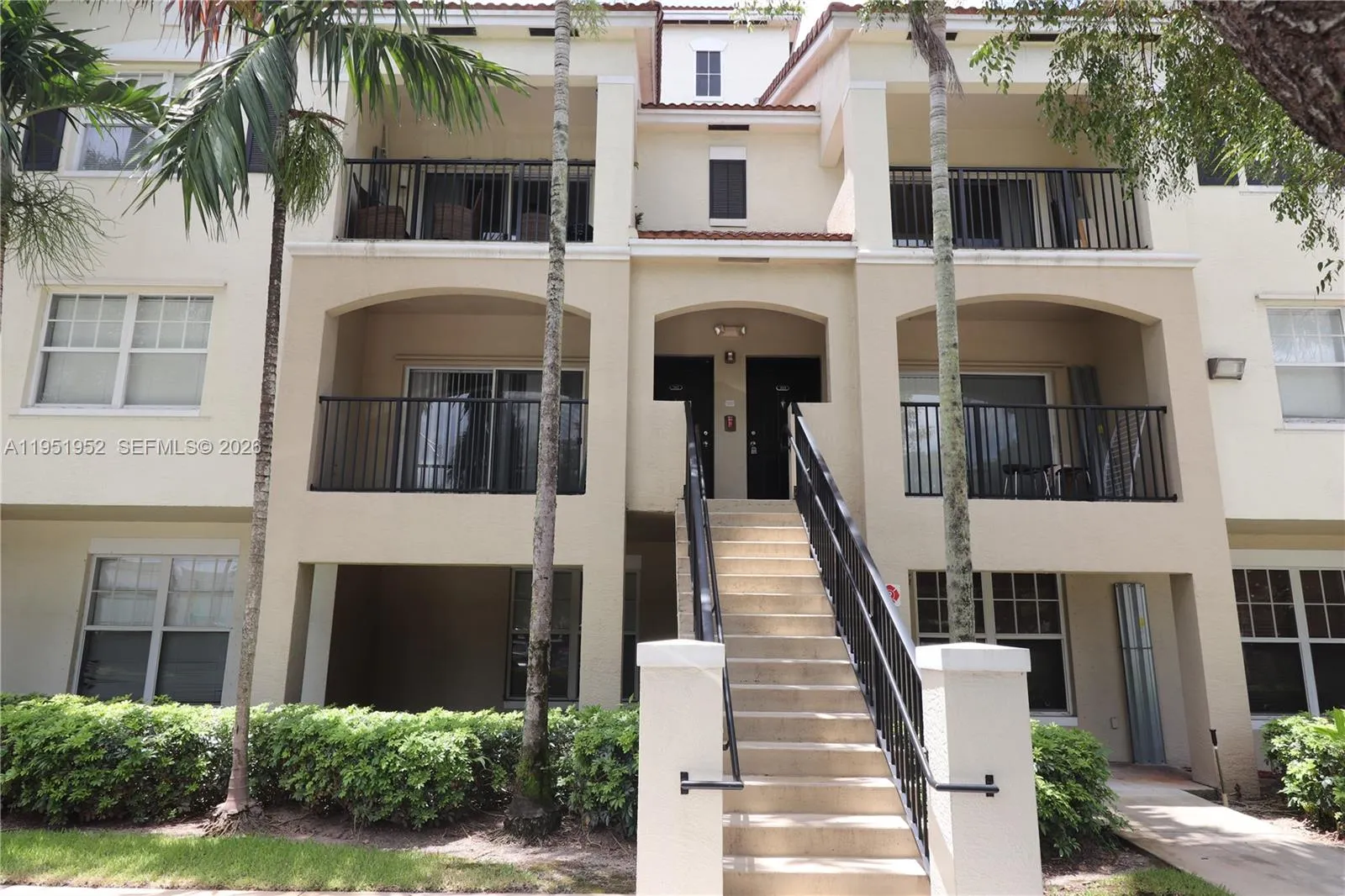 6020 W Sample Rd 305, Coral Springs, Florida 33067, Coral Springs, Florida 33067, 3 Bedrooms Bedrooms, ,2 BathroomsBathrooms,Residential Lease,For Rent,6020 W Sample Rd 305, Coral Springs, Florida 33067,A11951952