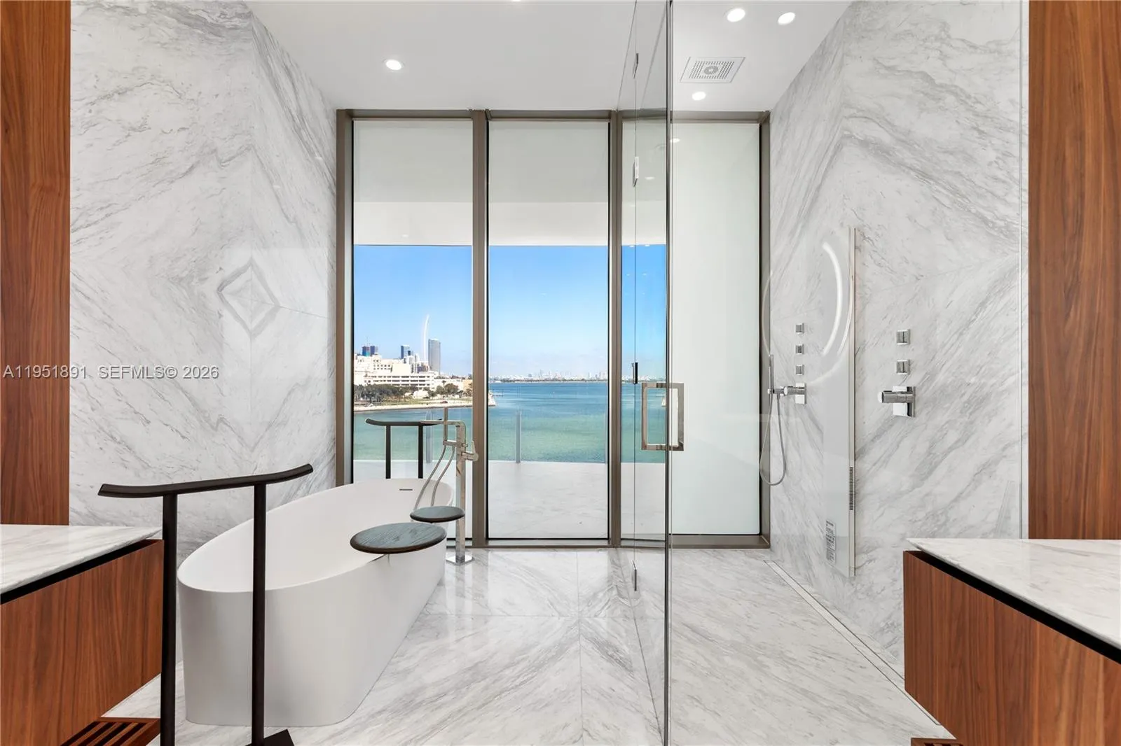 5 Grove Isle Dr L501, Miami, Florida 33133, Miami, Florida 33133, 3 Bedrooms Bedrooms, 1 Room Rooms,3 BathroomsBathrooms,Residential,For Sale,5 Grove Isle Dr L501, Miami, Florida 33133,A11951891