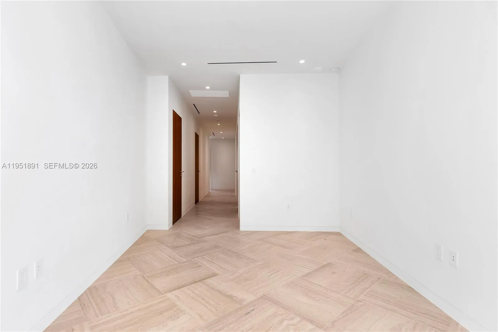 5 Grove Isle Dr L501, Miami, Florida 33133, Miami, Florida 33133, 3 Bedrooms Bedrooms, 1 Room Rooms,3 BathroomsBathrooms,Residential,For Sale,5 Grove Isle Dr L501, Miami, Florida 33133,A11951891