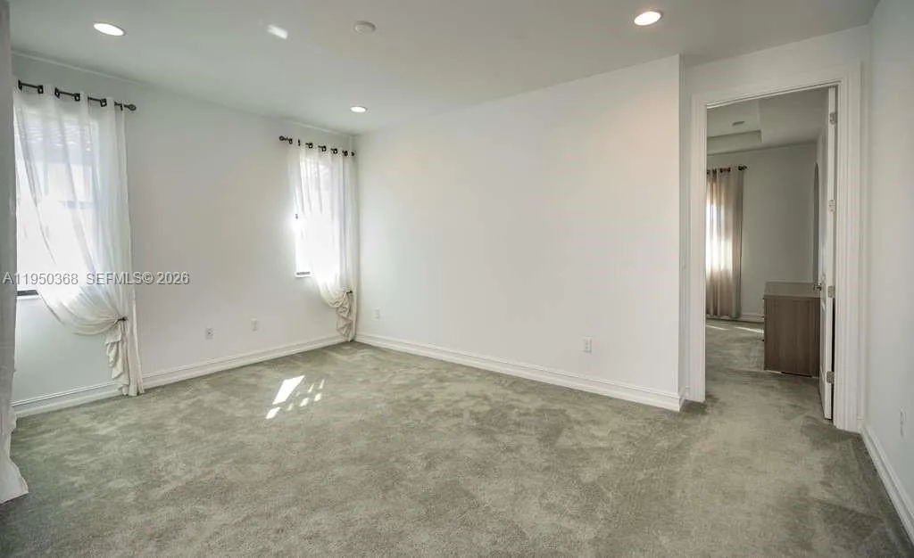 11824 Sw 13th Ct, Pembroke Pines, Florida 33025, Pembroke Pines, Florida 33025, 4 Bedrooms Bedrooms, ,3 BathroomsBathrooms,Residential,For Sale,11824 Sw 13th Ct, Pembroke Pines, Florida 33025,A11950368