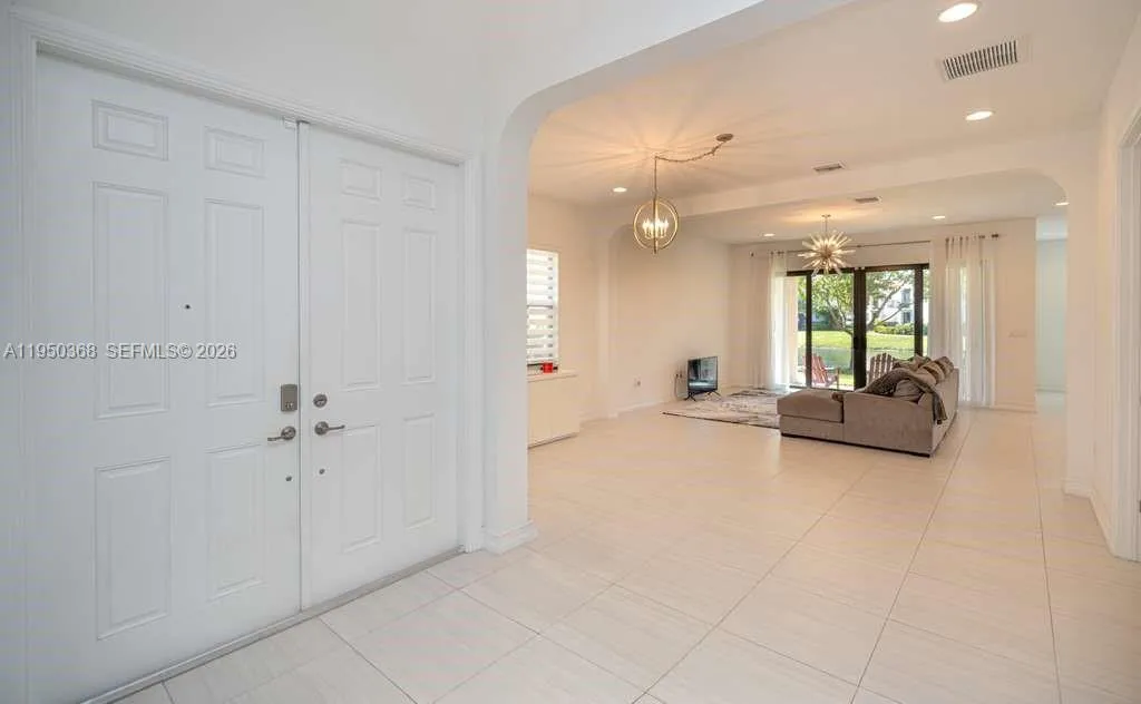 11824 Sw 13th Ct, Pembroke Pines, Florida 33025, Pembroke Pines, Florida 33025, 4 Bedrooms Bedrooms, ,3 BathroomsBathrooms,Residential,For Sale,11824 Sw 13th Ct, Pembroke Pines, Florida 33025,A11950368