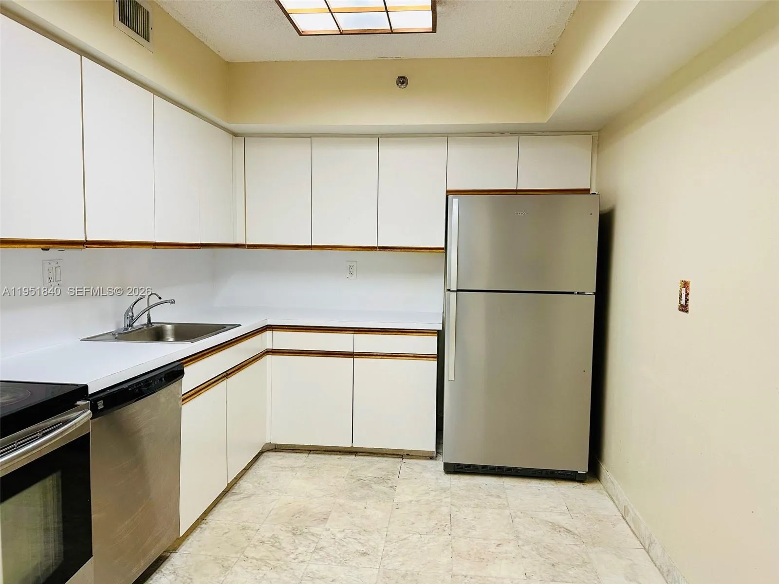 3600 Mystic Pointe Dr 1117, Aventura, Florida 3318, Aventura, Florida 33180, 2 Bedrooms Bedrooms, ,2 BathroomsBathrooms,Residential,For Sale,3600 Mystic Pointe Dr 1117, Aventura, Florida 3318,A11951840