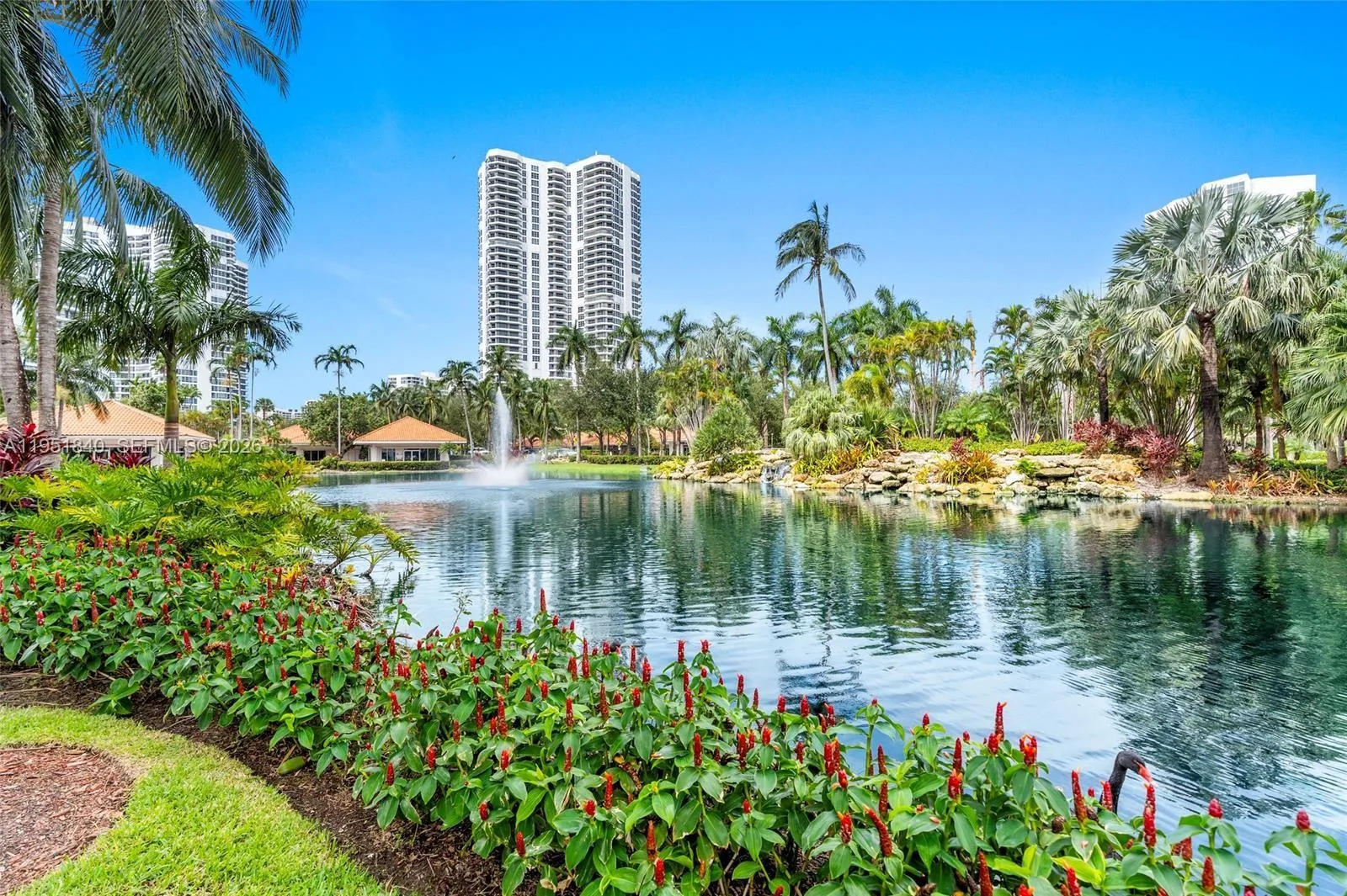 3600 Mystic Pointe Dr 1117, Aventura, Florida 3318, Aventura, Florida 33180, 2 Bedrooms Bedrooms, ,2 BathroomsBathrooms,Residential,For Sale,3600 Mystic Pointe Dr 1117, Aventura, Florida 3318,A11951840
