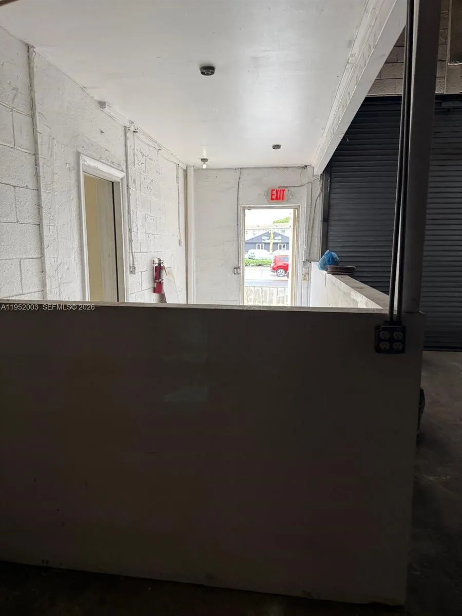 151 W 21st St 115, Hialeah, Florida 33010, Hialeah, Florida 33010, ,Commercial Lease,For Rent,151 W 21st St 115, Hialeah, Florida 33010,A11952003