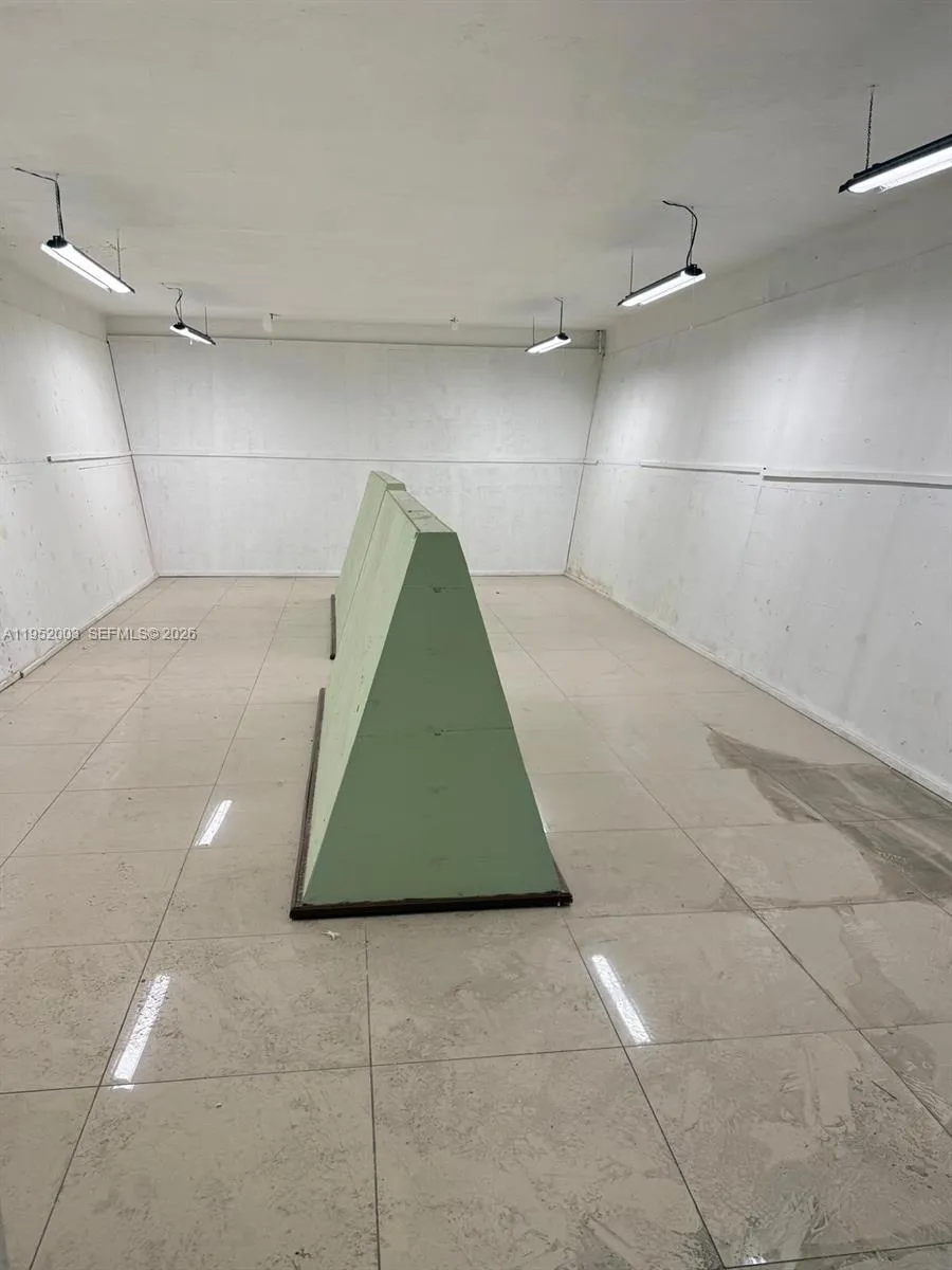 151 W 21st St 115, Hialeah, Florida 33010, Hialeah, Florida 33010, ,Commercial Lease,For Rent,151 W 21st St 115, Hialeah, Florida 33010,A11952003