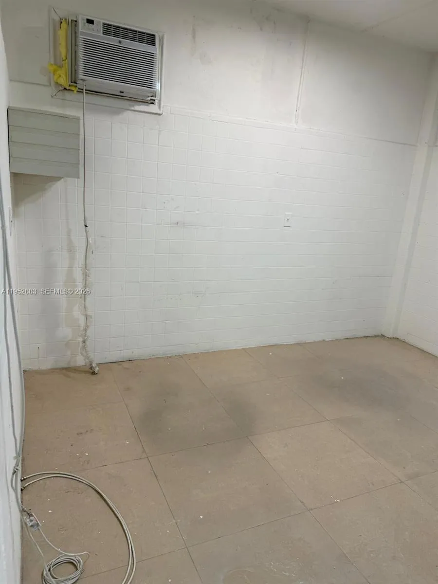 151 W 21st St 115, Hialeah, Florida 33010, Hialeah, Florida 33010, ,Commercial Lease,For Rent,151 W 21st St 115, Hialeah, Florida 33010,A11952003