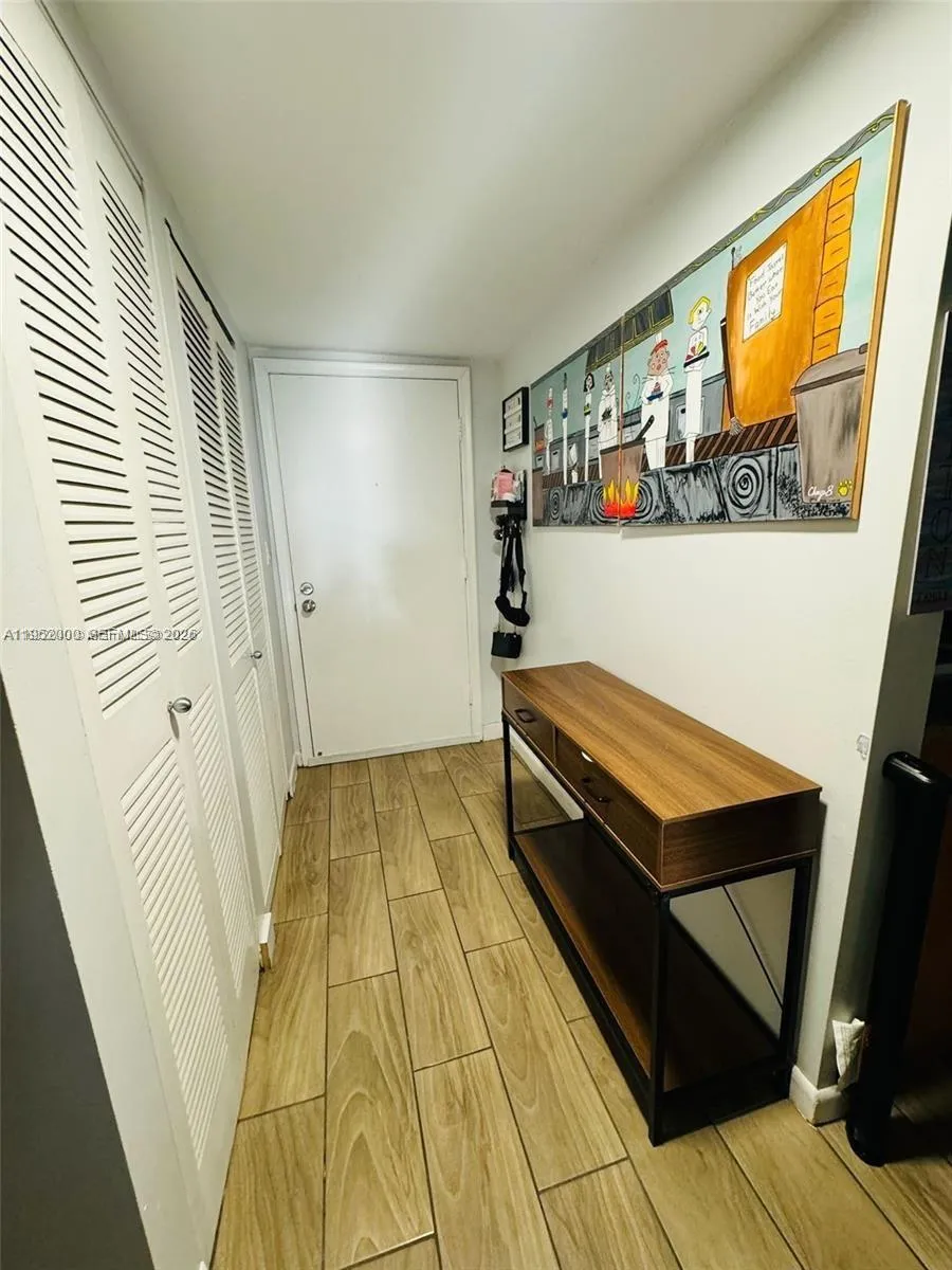 4111 Stirling Rd 308, Dania Beach, Florida 33314, Dania Beach, Florida 33314, 2 Bedrooms Bedrooms, ,1 BathroomBathrooms,Residential Lease,For Rent,4111 Stirling Rd 308, Dania Beach, Florida 33314,A11952000