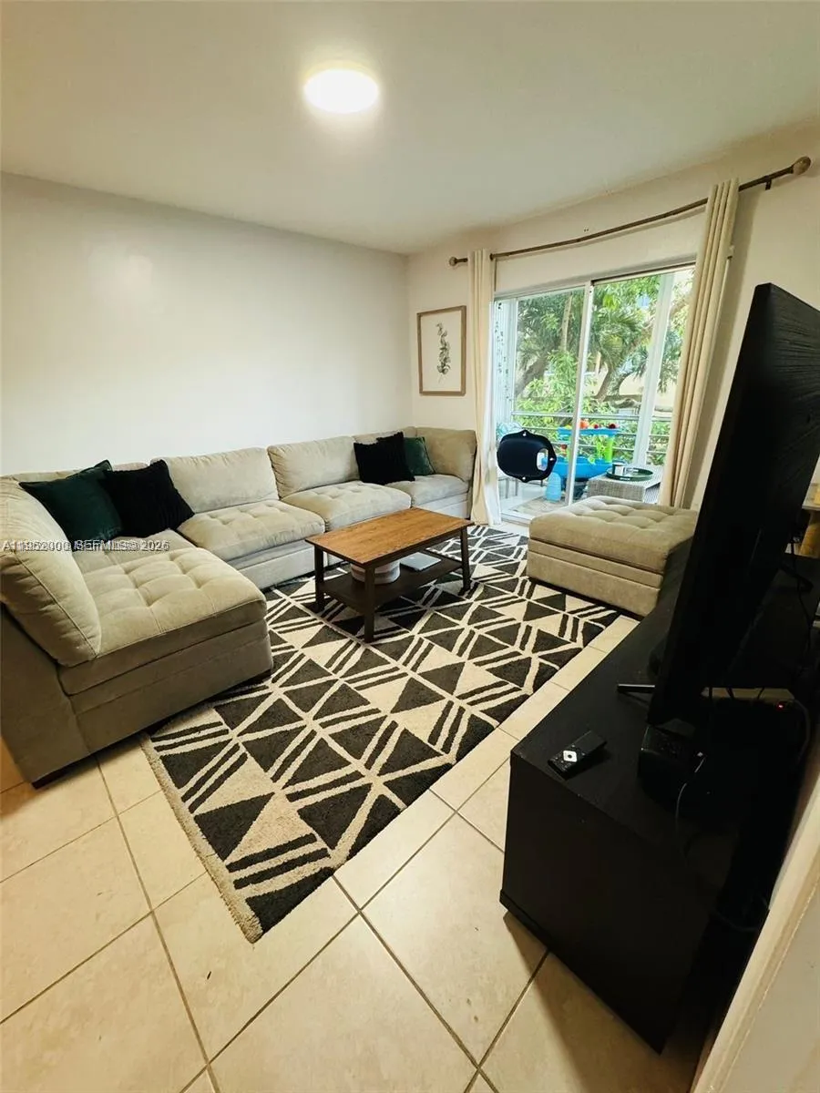 4111 Stirling Rd 308, Dania Beach, Florida 33314, Dania Beach, Florida 33314, 2 Bedrooms Bedrooms, ,1 BathroomBathrooms,Residential Lease,For Rent,4111 Stirling Rd 308, Dania Beach, Florida 33314,A11952000