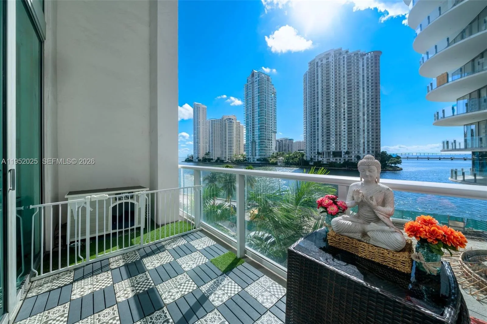 300 S Biscayne Blvd L-410, Miami, Florida 33131, Miami, Florida 33131, 1 Bedroom Bedrooms, ,1 BathroomBathrooms,Residential,For Sale,300 S Biscayne Blvd L-410, Miami, Florida 33131,A11952025