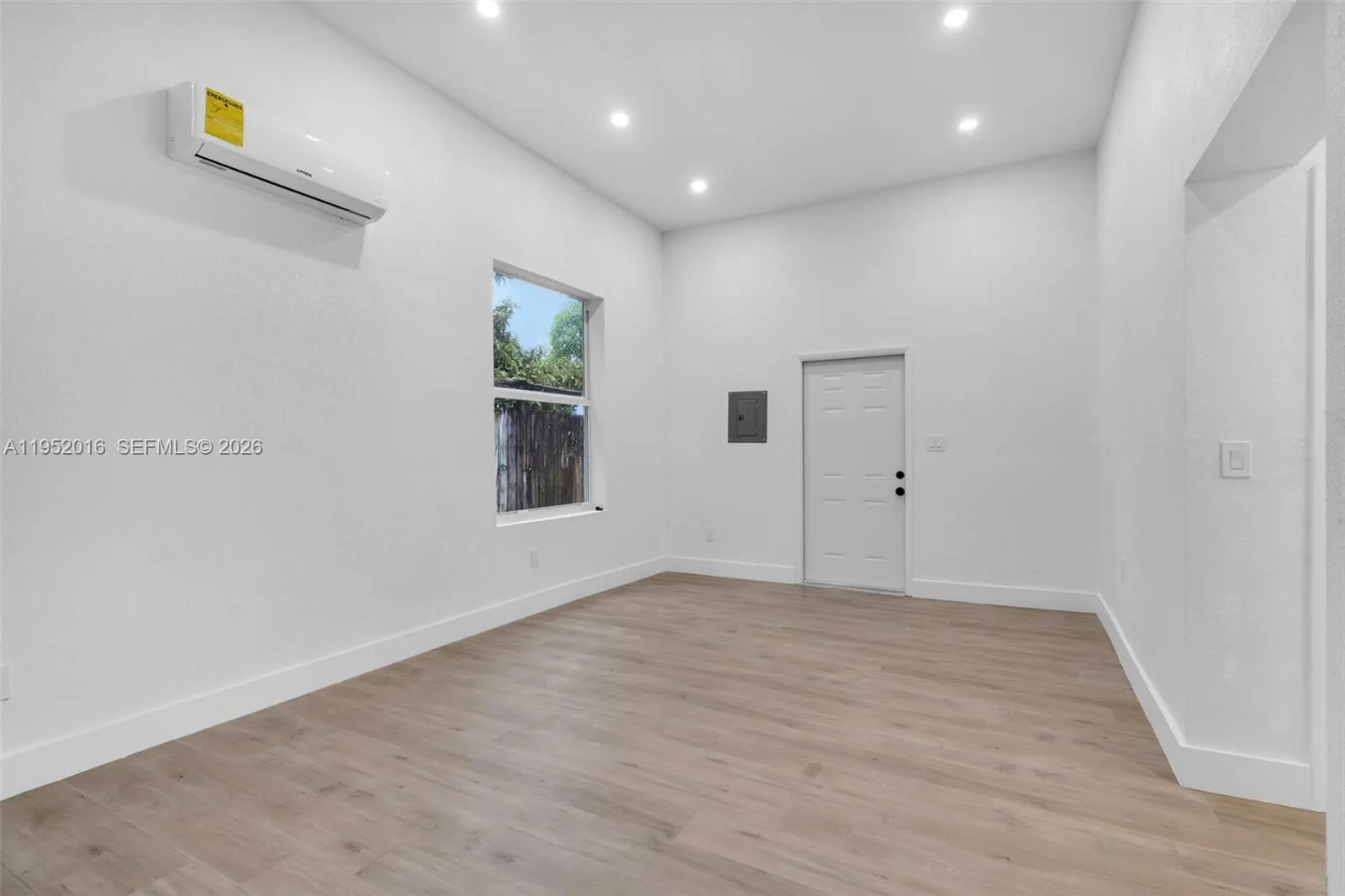 75 Nw 160th St, Miami, Florida 33169, Miami, Florida 33169, ,Residential Income,For Sale,75 Nw 160th St, Miami, Florida 33169,A11952016