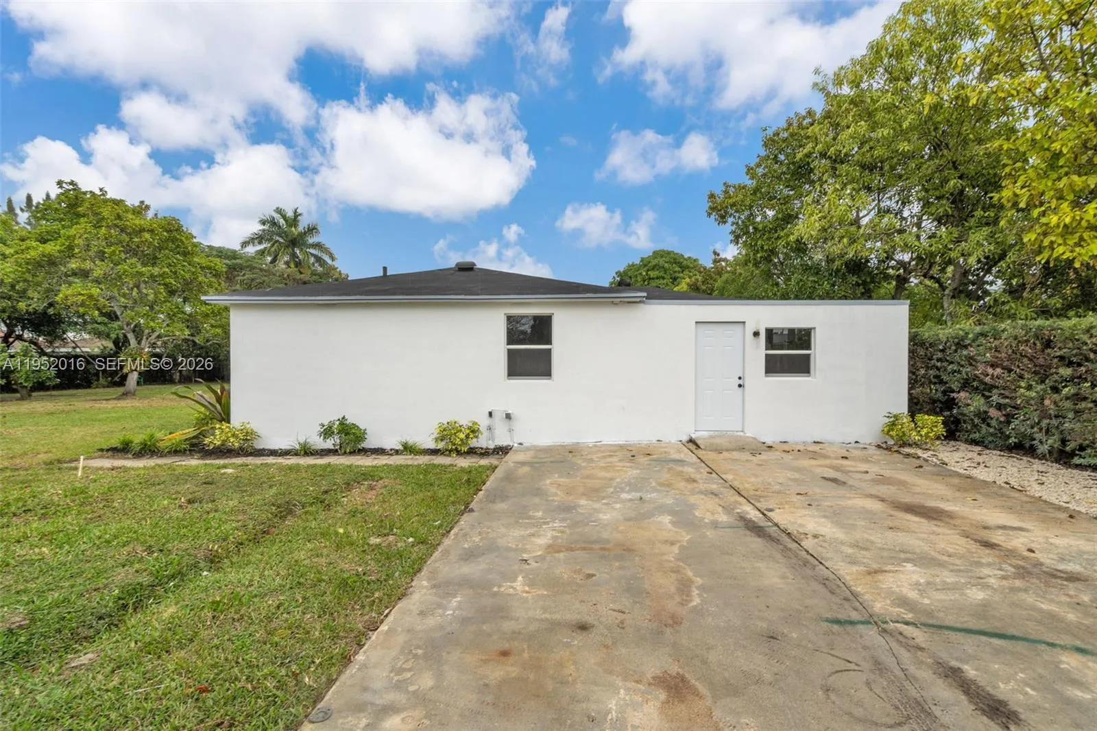 75 Nw 160th St, Miami, Florida 33169, Miami, Florida 33169, ,Residential Income,For Sale,75 Nw 160th St, Miami, Florida 33169,A11952016