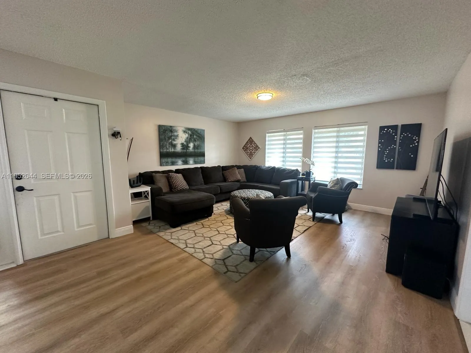 8320 Sw 39th Ct, Davie, Florida 33328, Davie, Florida 33328, 4 Bedrooms Bedrooms, ,2 BathroomsBathrooms,Residential Lease,For Rent,8320 Sw 39th Ct, Davie, Florida 33328,A11952044