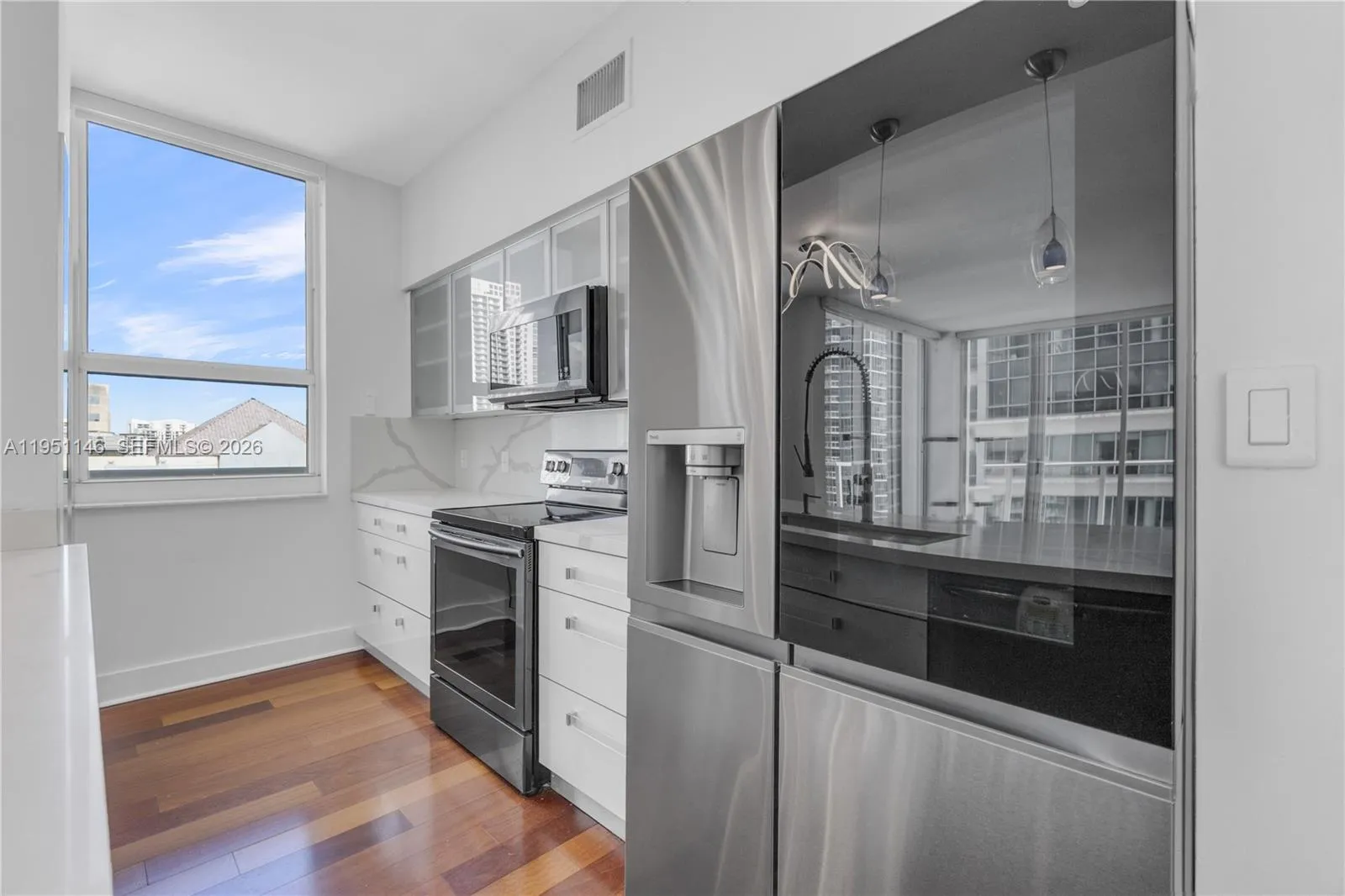 1155 Brickell Bay Dr Ph102, Miami, Florida 33131, Miami, Florida 33131, 3 Bedrooms Bedrooms, ,2 BathroomsBathrooms,Residential,For Sale,1155 Brickell Bay Dr Ph102, Miami, Florida 33131,A11951146