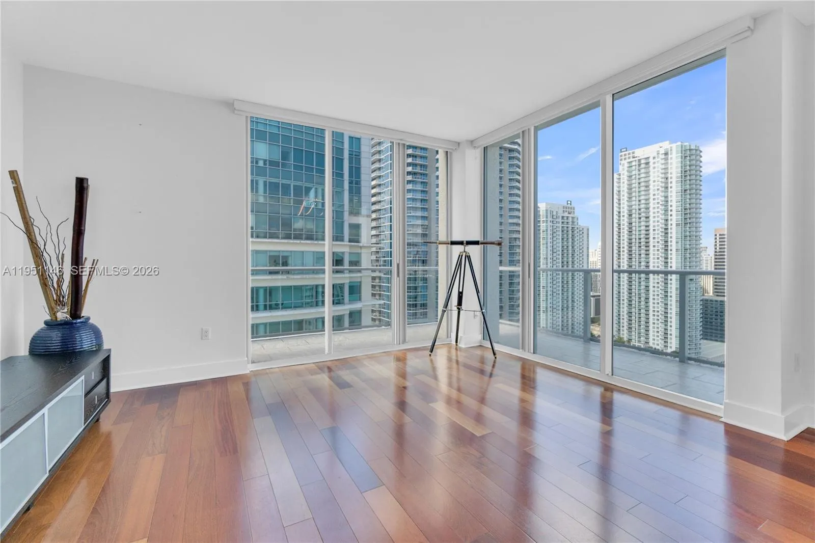 1155 Brickell Bay Dr Ph102, Miami, Florida 33131, Miami, Florida 33131, 3 Bedrooms Bedrooms, ,2 BathroomsBathrooms,Residential,For Sale,1155 Brickell Bay Dr Ph102, Miami, Florida 33131,A11951146