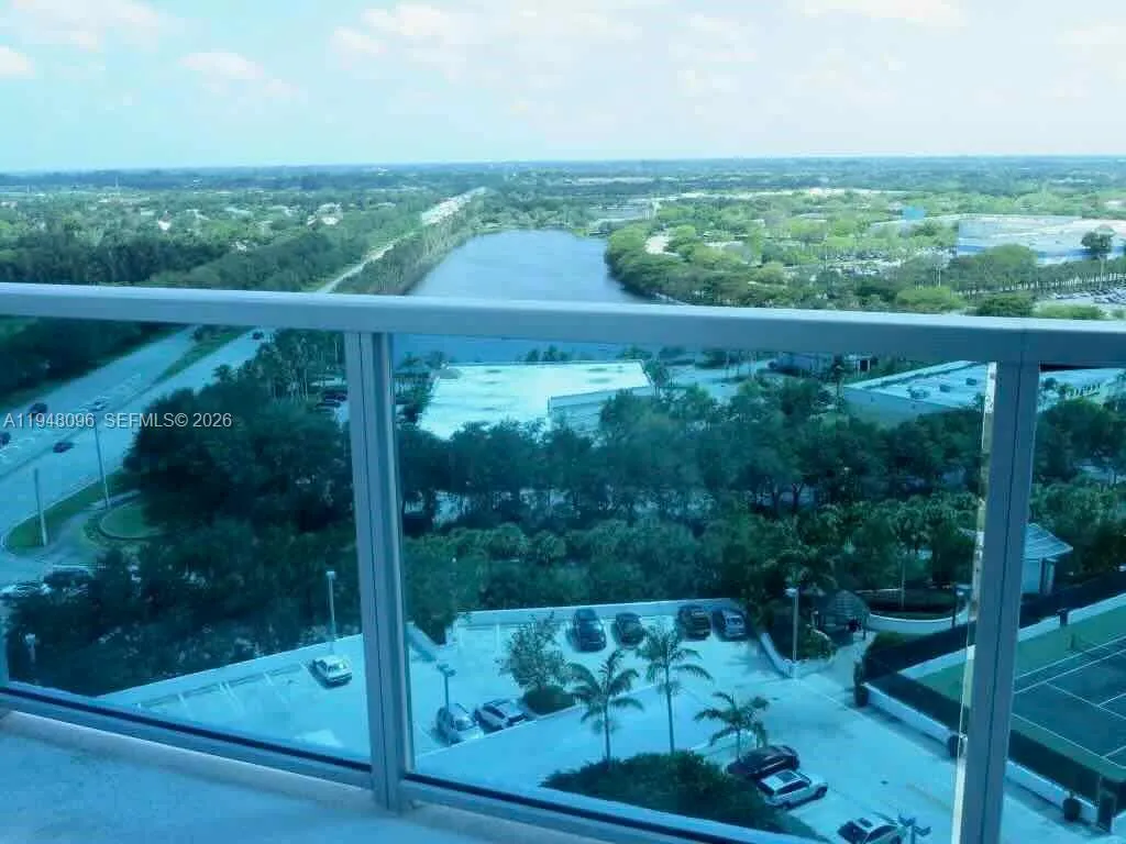 2641 N Flamingo Rd 1701n, Sunrise, Florida 33323, Sunrise, Florida 33323, 3 Bedrooms Bedrooms, ,3 BathroomsBathrooms,Residential Lease,For Rent,2641 N Flamingo Rd 1701n, Sunrise, Florida 33323,A11948096