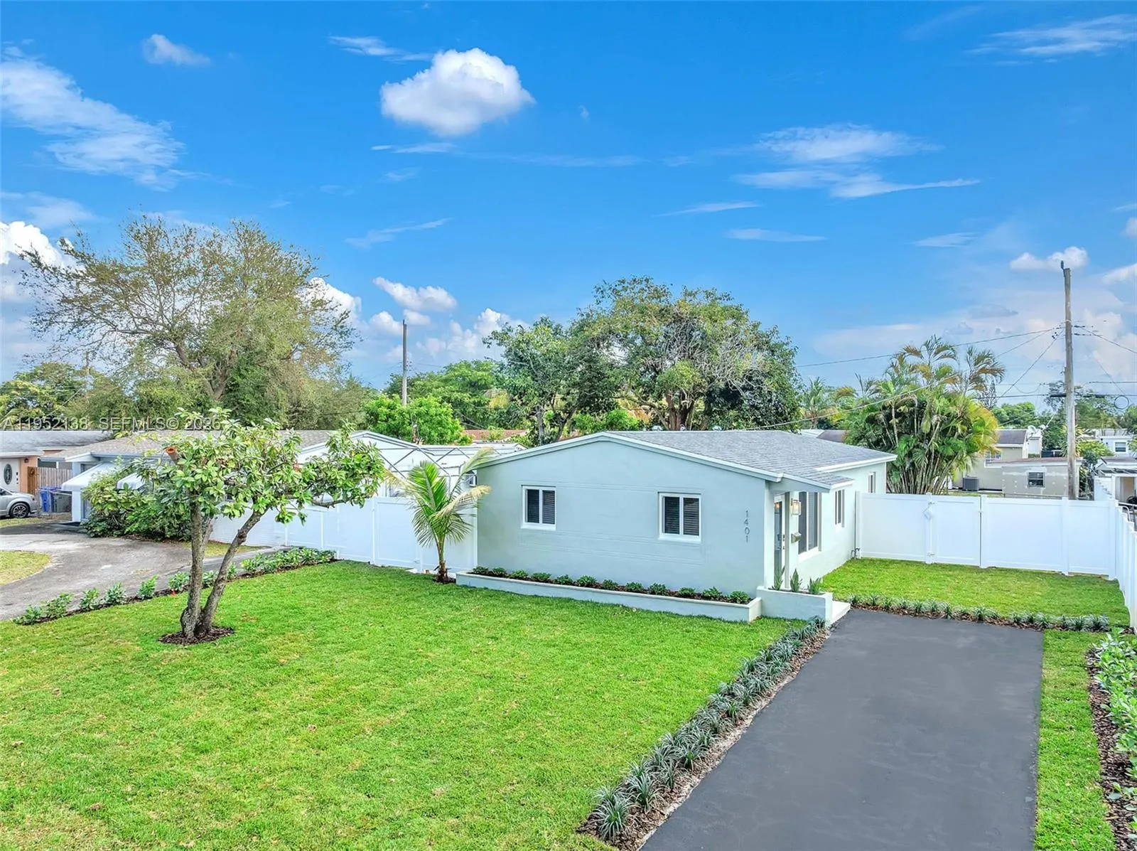 1401 N 70th Ter, Hollywood, Florida 33024, Hollywood, Florida 33024, 3 Bedrooms Bedrooms, ,1 BathroomBathrooms,Residential,For Sale,1401 N 70th Ter, Hollywood, Florida 33024,A11952138