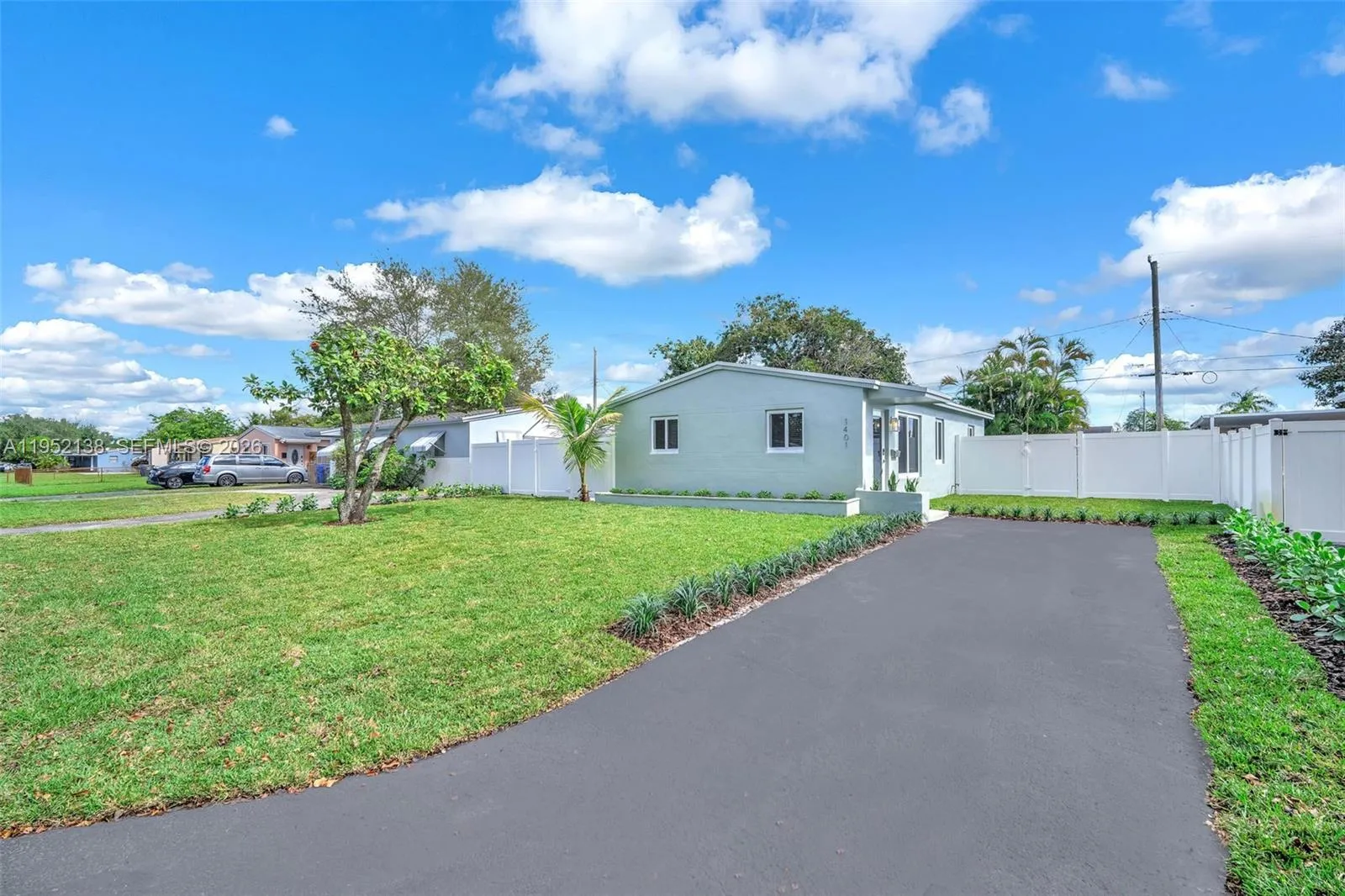 1401 N 70th Ter, Hollywood, Florida 33024, Hollywood, Florida 33024, 3 Bedrooms Bedrooms, ,1 BathroomBathrooms,Residential,For Sale,1401 N 70th Ter, Hollywood, Florida 33024,A11952138