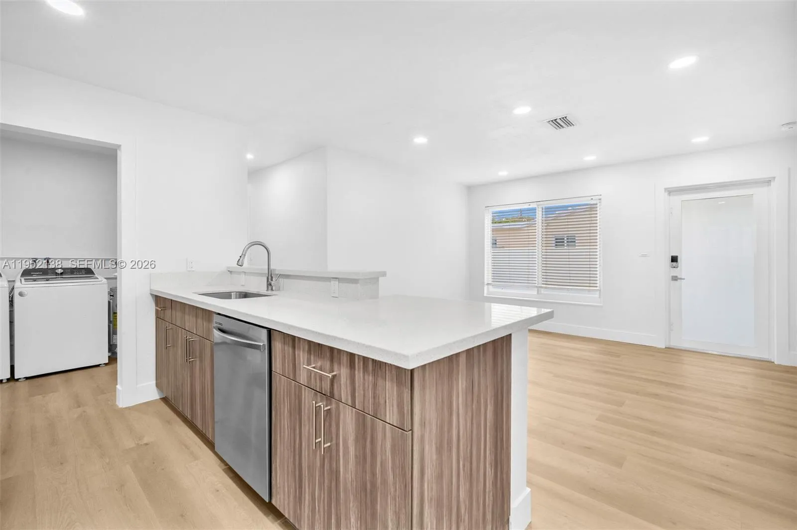 1401 N 70th Ter, Hollywood, Florida 33024, Hollywood, Florida 33024, 3 Bedrooms Bedrooms, ,1 BathroomBathrooms,Residential,For Sale,1401 N 70th Ter, Hollywood, Florida 33024,A11952138