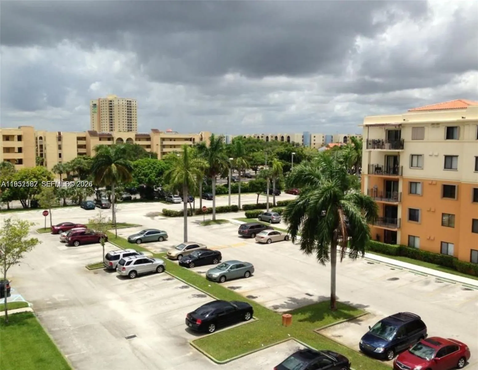 9360 Fontainebleau Blvd 603, Miami, Florida 33172, Miami, Florida 33172, 1 Bedroom Bedrooms, ,1 BathroomBathrooms,Residential Lease,For Rent,9360 Fontainebleau Blvd 603, Miami, Florida 33172,A11952182