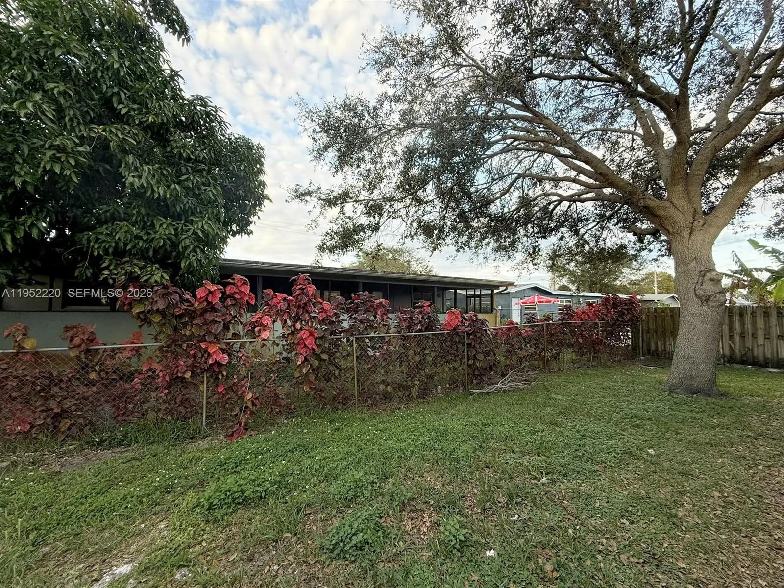 9511 Nw 8th St, Pembroke Pines, Florida 33024, Pembroke Pines, Florida 33024, 3 Bedrooms Bedrooms, ,2 BathroomsBathrooms,Residential,For Sale,9511 Nw 8th St, Pembroke Pines, Florida 33024,A11952220