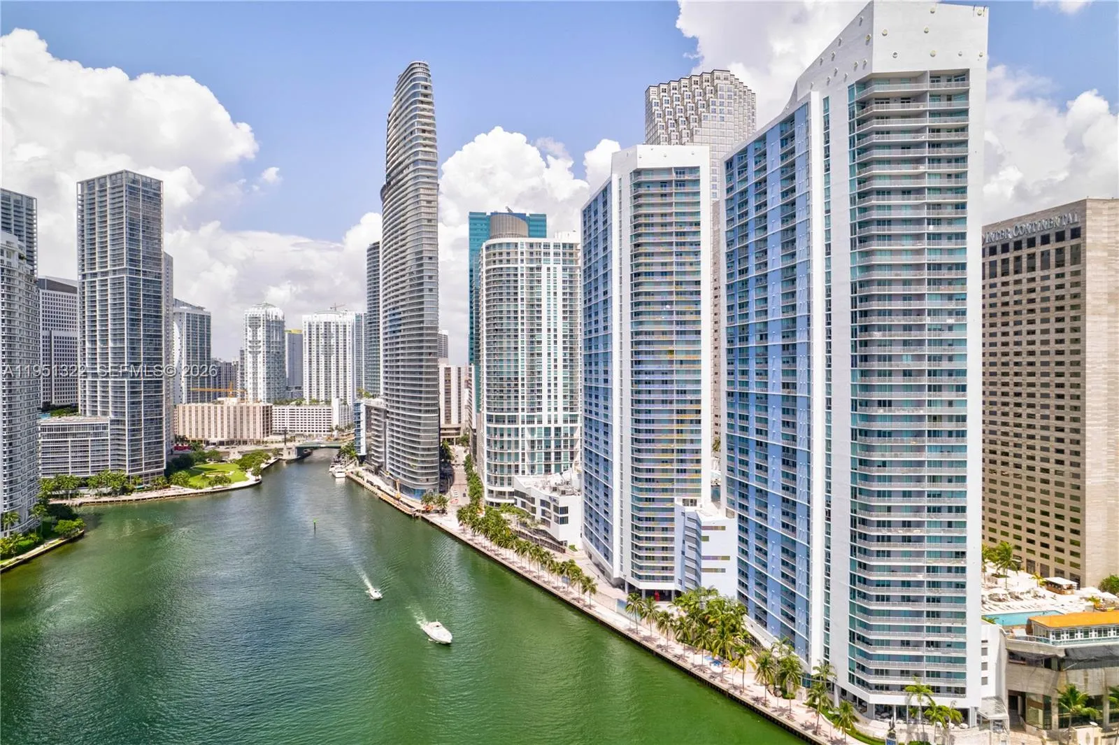 335 S Biscayne Blvd 1006, Miami, Florida 33131, Miami, Florida 33131, ,1 BathroomBathrooms,Residential Lease,For Rent,335 S Biscayne Blvd 1006, Miami, Florida 33131,A11951322