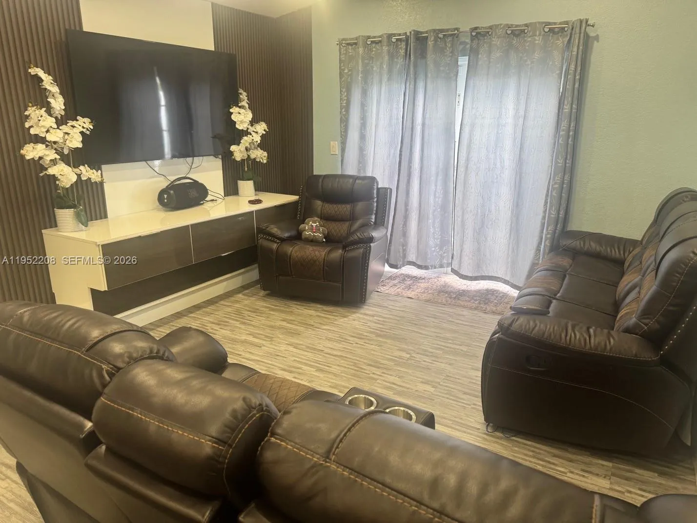 19700 Nw 6th Pl, Miami Gardens, Florida 33169, Miami Gardens, Florida 33169, 6 Bedrooms Bedrooms, ,4 BathroomsBathrooms,Residential,For Sale,19700 Nw 6th Pl, Miami Gardens, Florida 33169,A11952208