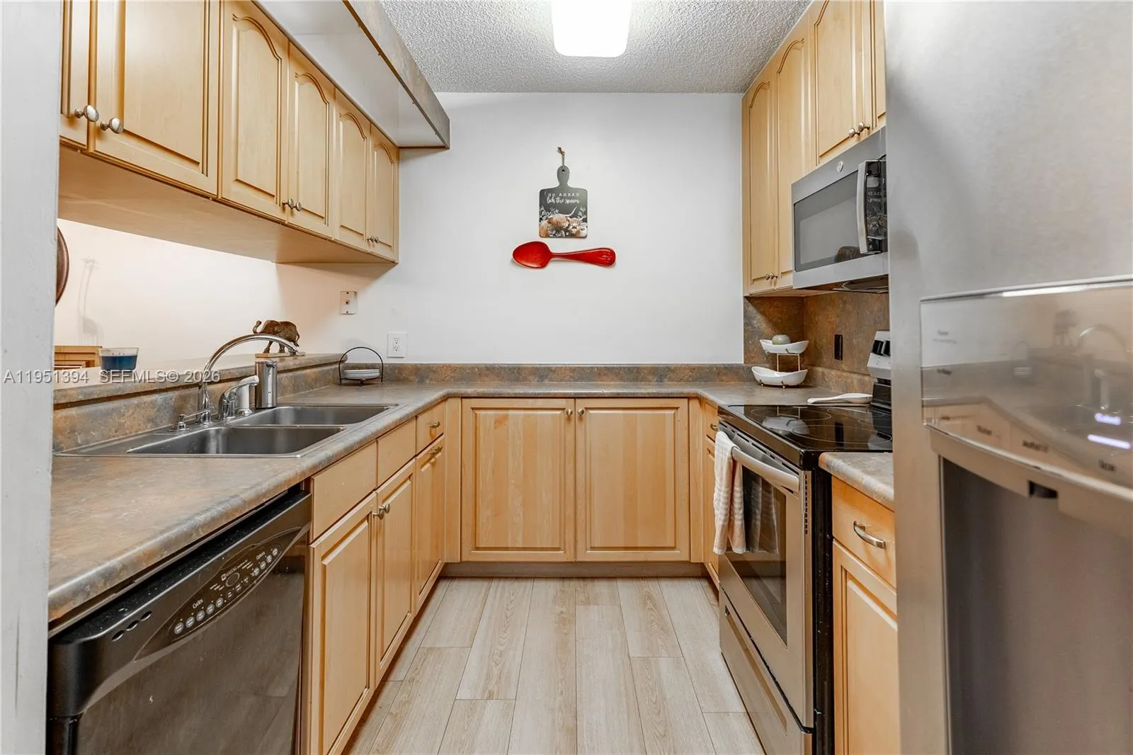 9135 Sw 20th Pl D, Davie, Florida 33324, Davie, Florida 33324, 3 Bedrooms Bedrooms, ,2 BathroomsBathrooms,Residential,For Sale,9135 Sw 20th Pl D, Davie, Florida 33324,A11951394