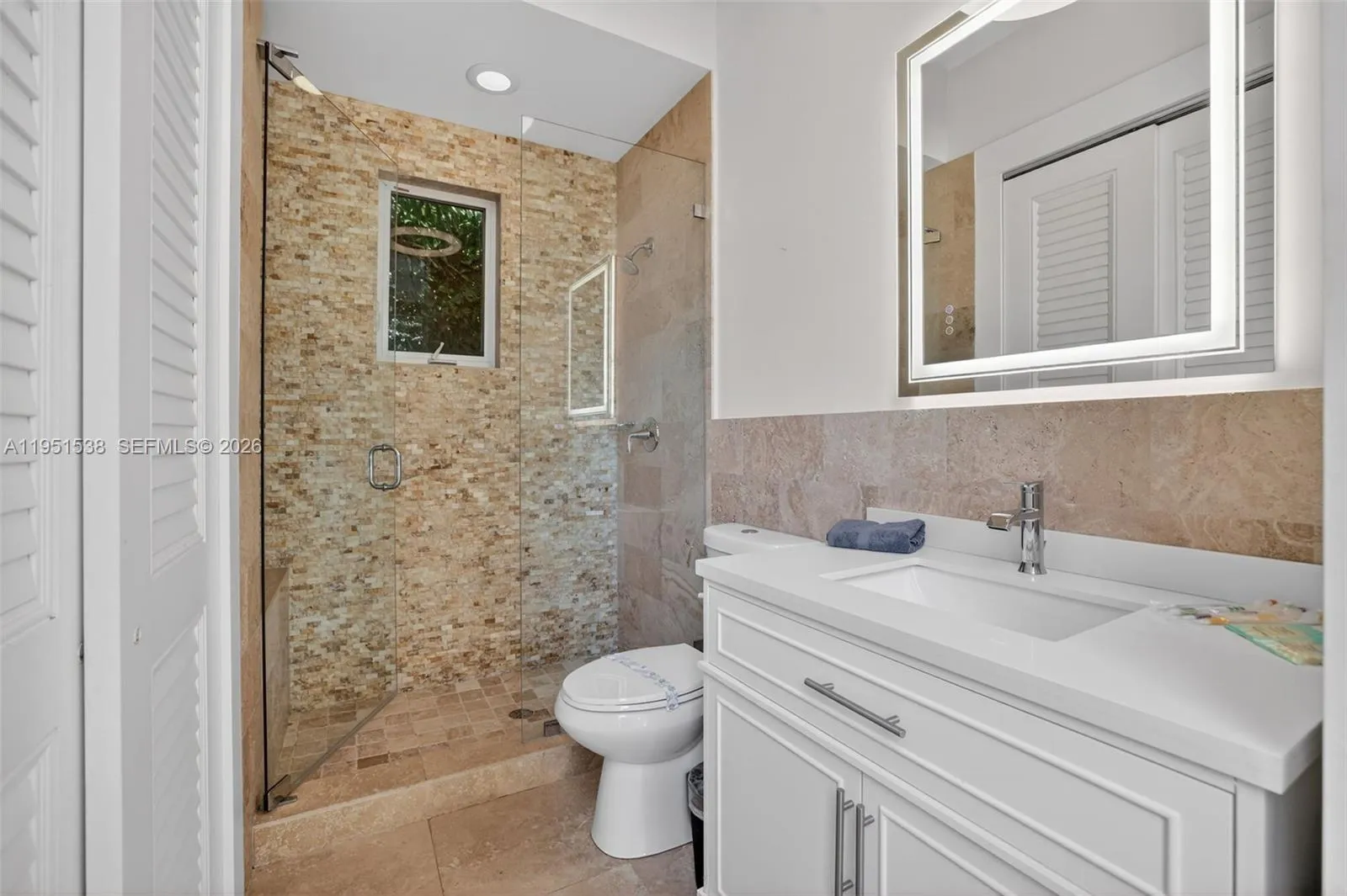 101 Holly Ln, Plantation, Florida 33317, Plantation, Florida 33317, 7 Bedrooms Bedrooms, ,6 BathroomsBathrooms,Residential,For Sale,101 Holly Ln, Plantation, Florida 33317,A11951538