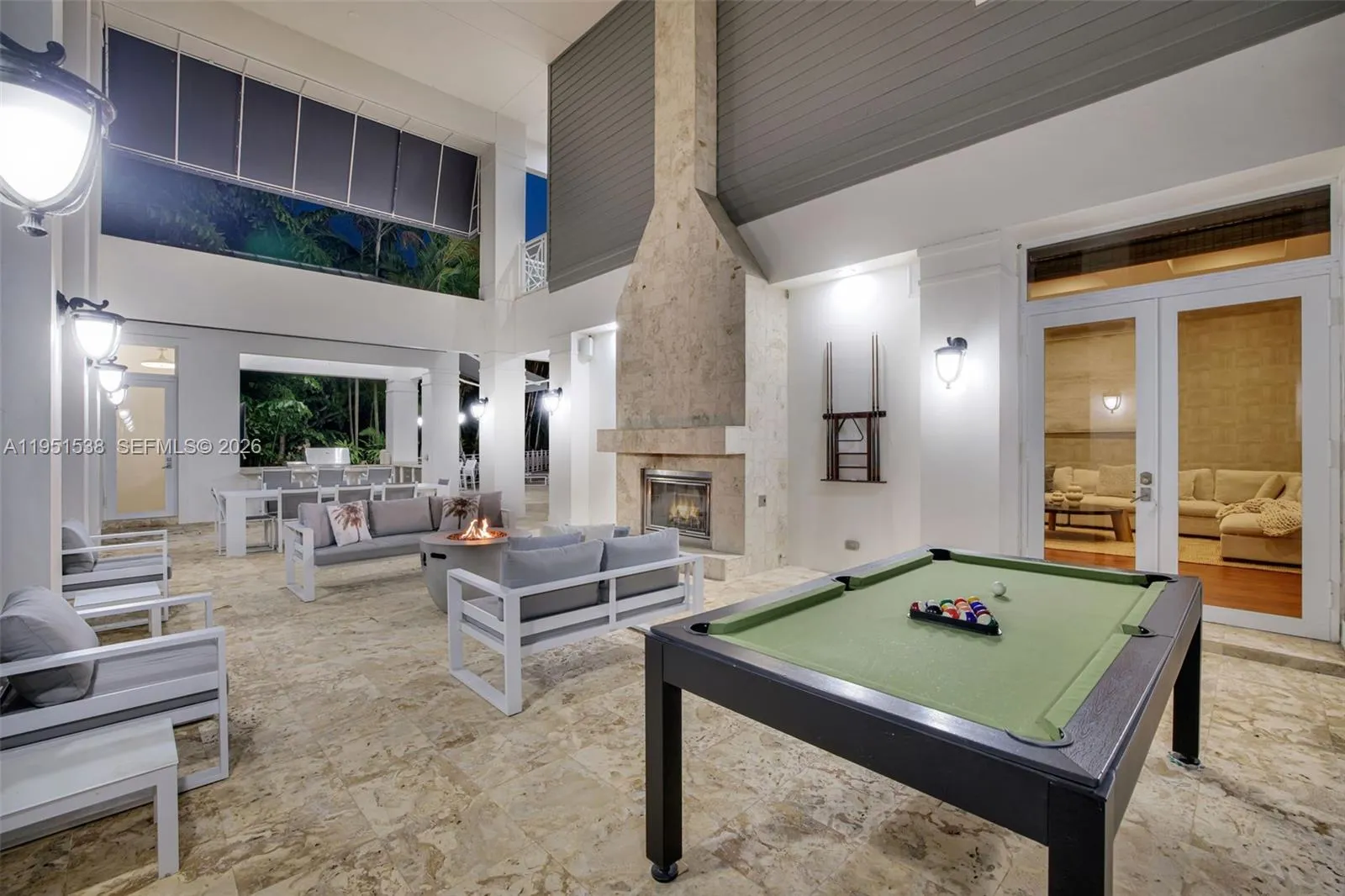 101 Holly Ln, Plantation, Florida 33317, Plantation, Florida 33317, 7 Bedrooms Bedrooms, ,6 BathroomsBathrooms,Residential,For Sale,101 Holly Ln, Plantation, Florida 33317,A11951538