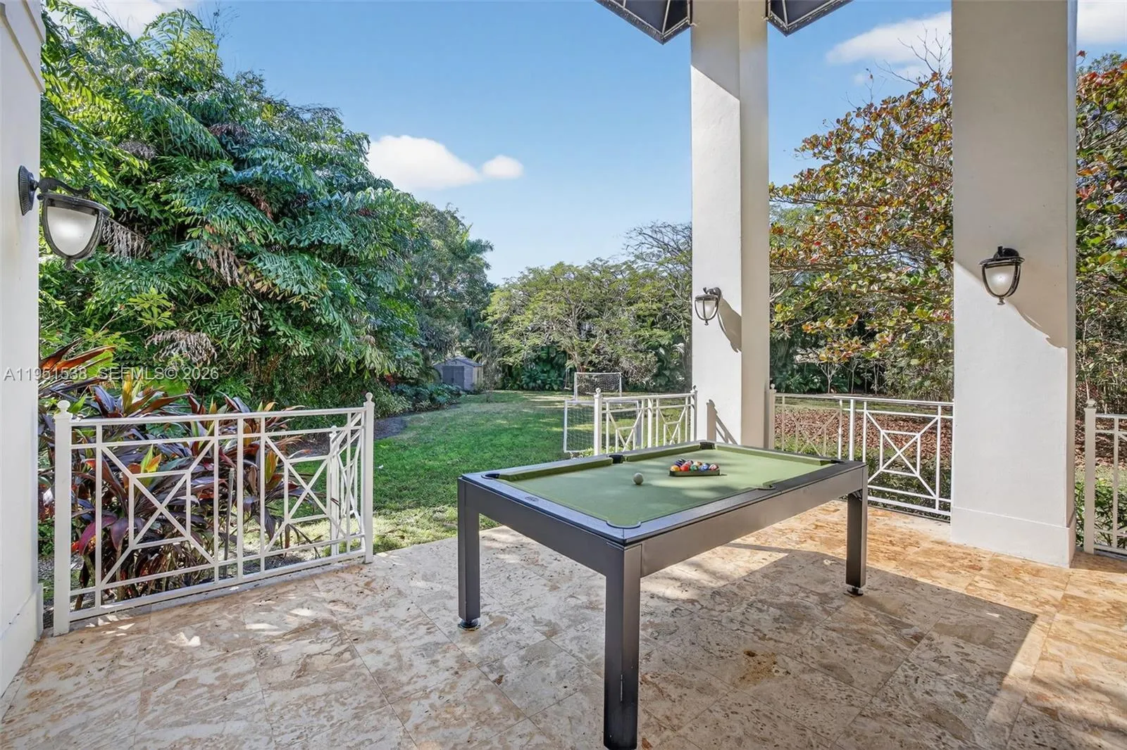 101 Holly Ln, Plantation, Florida 33317, Plantation, Florida 33317, 7 Bedrooms Bedrooms, ,6 BathroomsBathrooms,Residential,For Sale,101 Holly Ln, Plantation, Florida 33317,A11951538