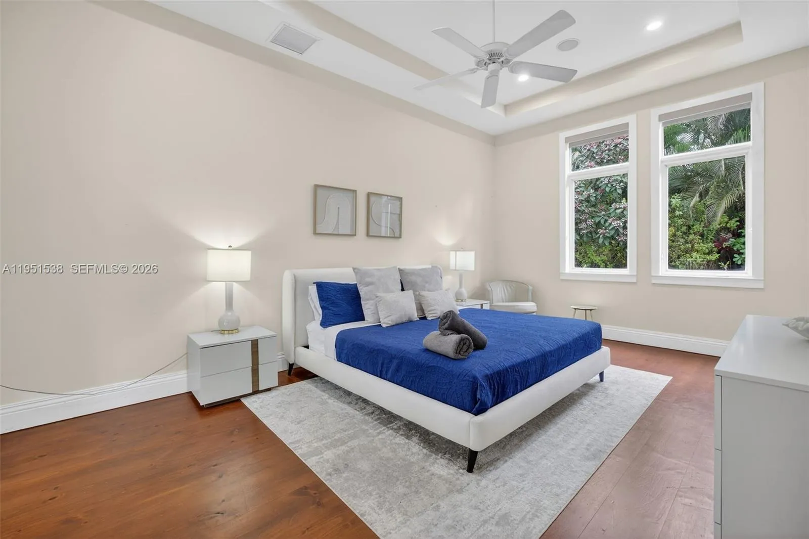 101 Holly Ln, Plantation, Florida 33317, Plantation, Florida 33317, 7 Bedrooms Bedrooms, ,6 BathroomsBathrooms,Residential,For Sale,101 Holly Ln, Plantation, Florida 33317,A11951538