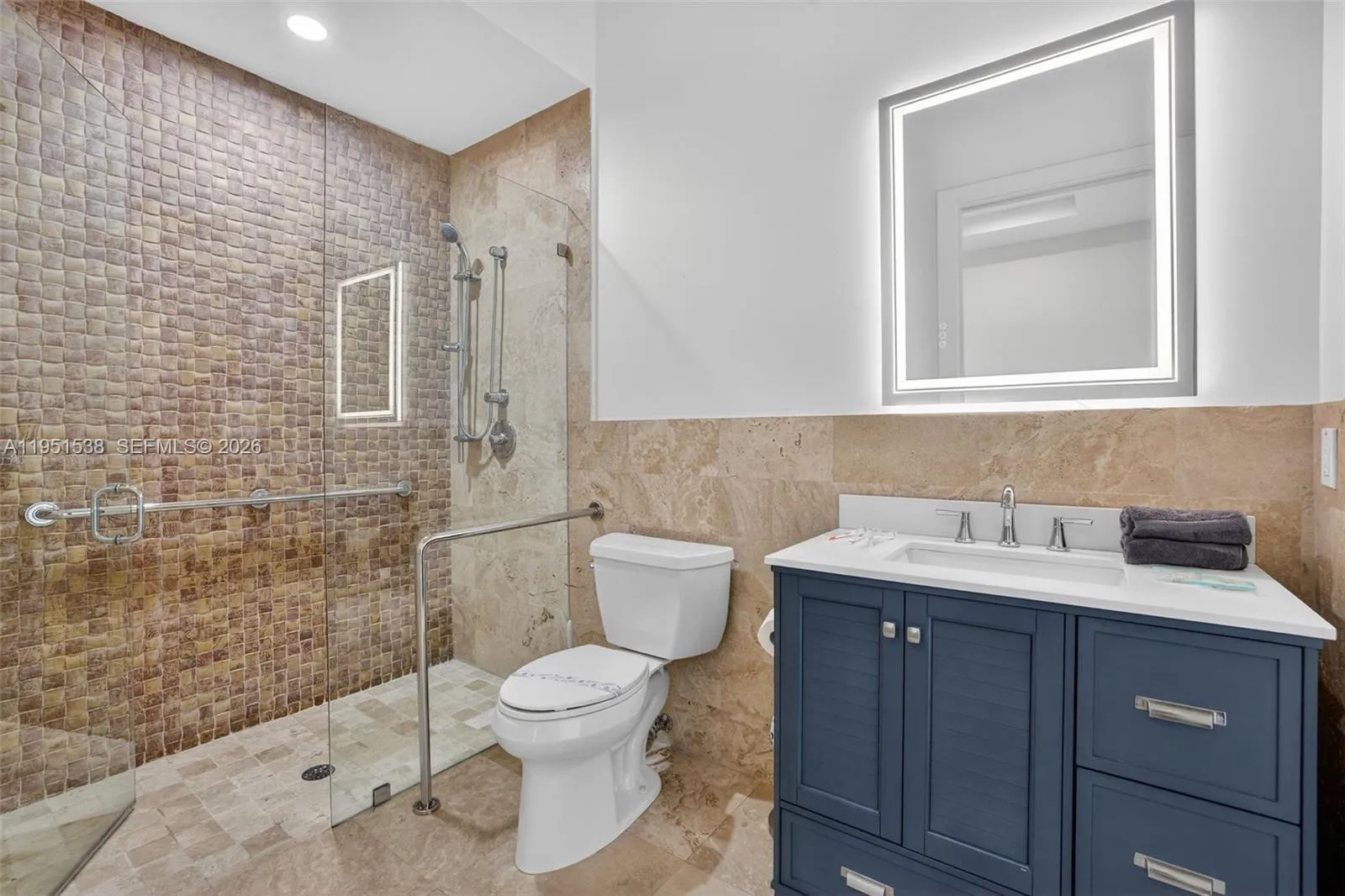 101 Holly Ln, Plantation, Florida 33317, Plantation, Florida 33317, 7 Bedrooms Bedrooms, ,6 BathroomsBathrooms,Residential,For Sale,101 Holly Ln, Plantation, Florida 33317,A11951538