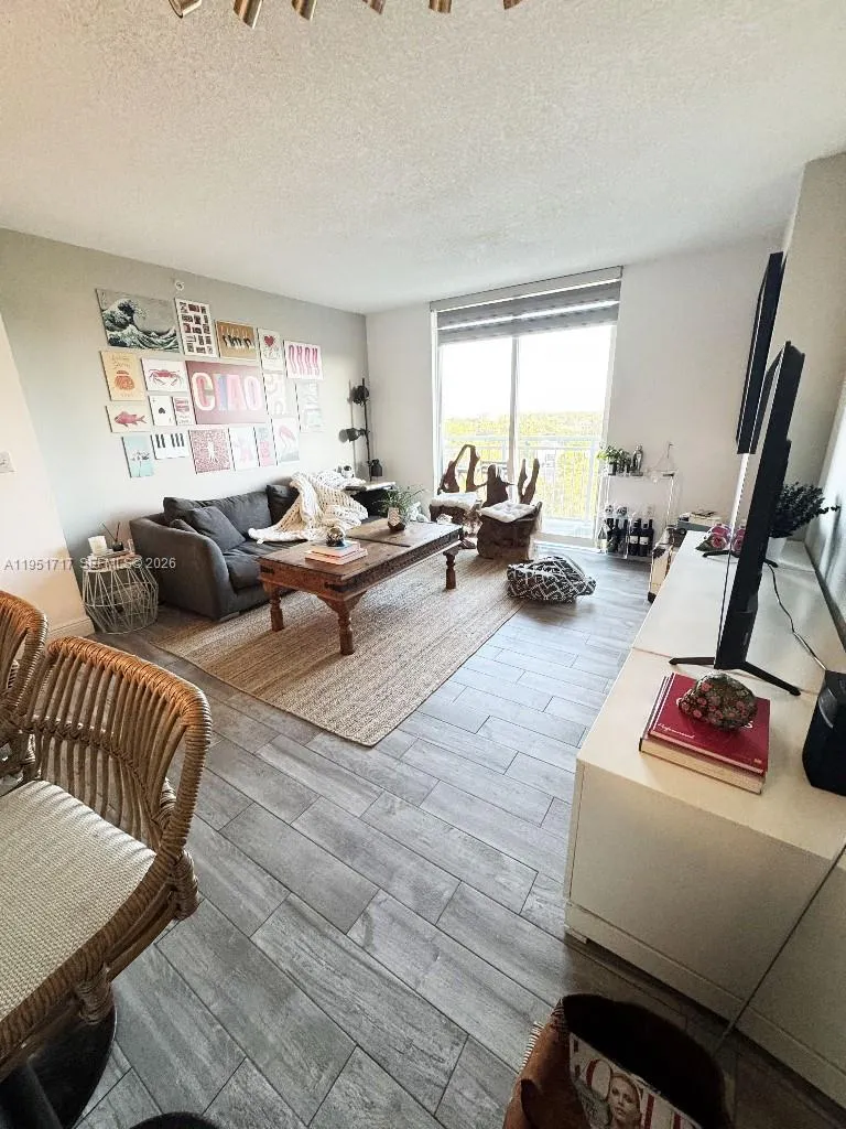 3000 Coral Way 703, Miami, Florida 33145, Miami, Florida 33145, 1 Bedroom Bedrooms, ,1 BathroomBathrooms,Residential Lease,For Rent,3000 Coral Way 703, Miami, Florida 33145,A11951717