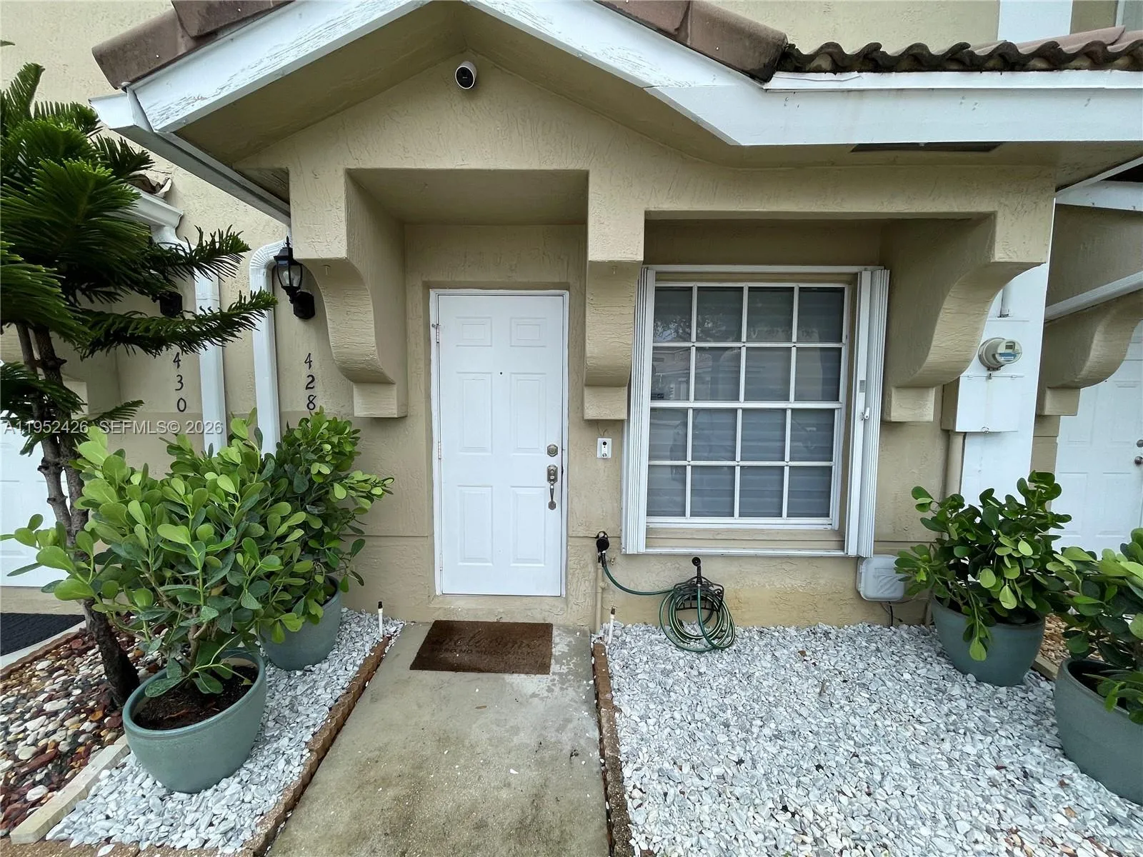 Pembroke Pines, Florida 33025, 2 Bedrooms Bedrooms, ,2 BathroomsBathrooms,Residential,For Sale,A11952426 Pembroke Pines, Florida 33025, 2 Bedrooms Bedrooms, ,2 BathroomsBathrooms,Residential,For Sale,A11952426