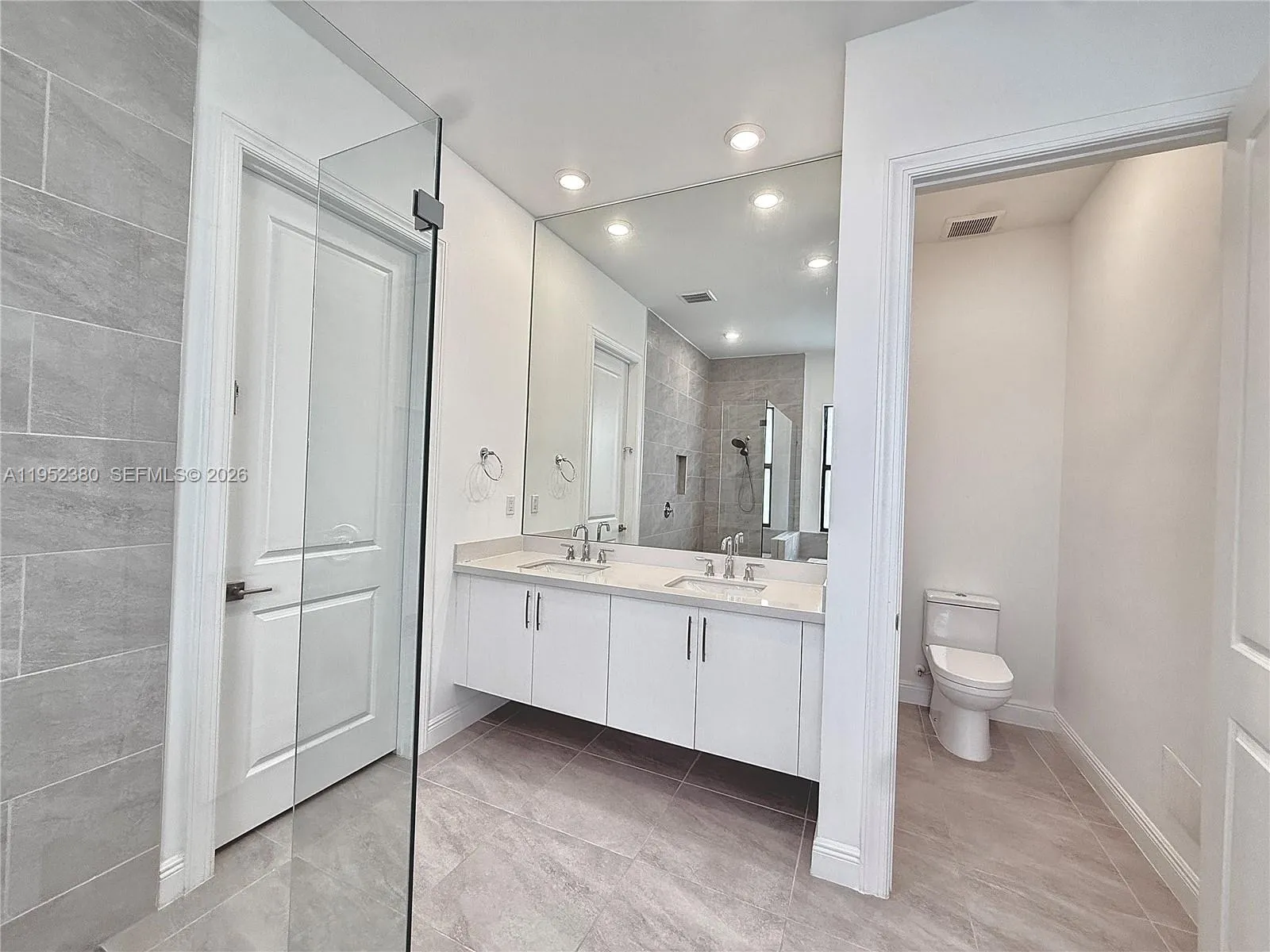 12160 N Baypoint Cir, Parkland, Florida 33076, Parkland, Florida 33076, 3 Bedrooms Bedrooms, ,2 BathroomsBathrooms,Residential,For Sale,12160 N Baypoint Cir, Parkland, Florida 33076,A11952380