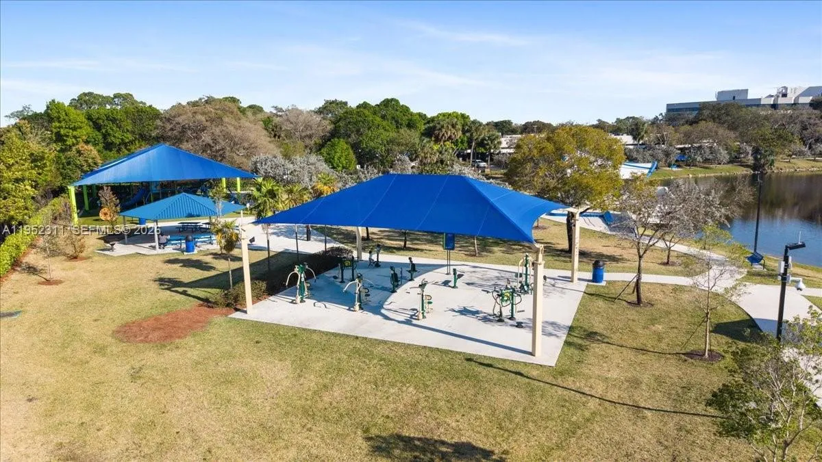 5402 Nw 25th Ter, Tamarac, Florida 33309, Tamarac, Florida 33309, 2 Bedrooms Bedrooms, ,1 BathroomBathrooms,Residential,For Sale,5402 Nw 25th Ter, Tamarac, Florida 33309,A11952311