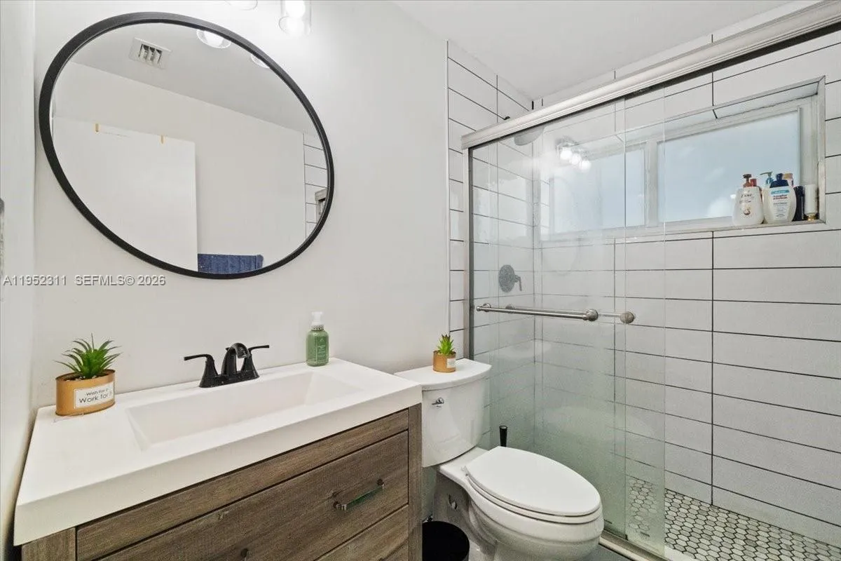 5402 Nw 25th Ter, Tamarac, Florida 33309, Tamarac, Florida 33309, 2 Bedrooms Bedrooms, ,1 BathroomBathrooms,Residential,For Sale,5402 Nw 25th Ter, Tamarac, Florida 33309,A11952311